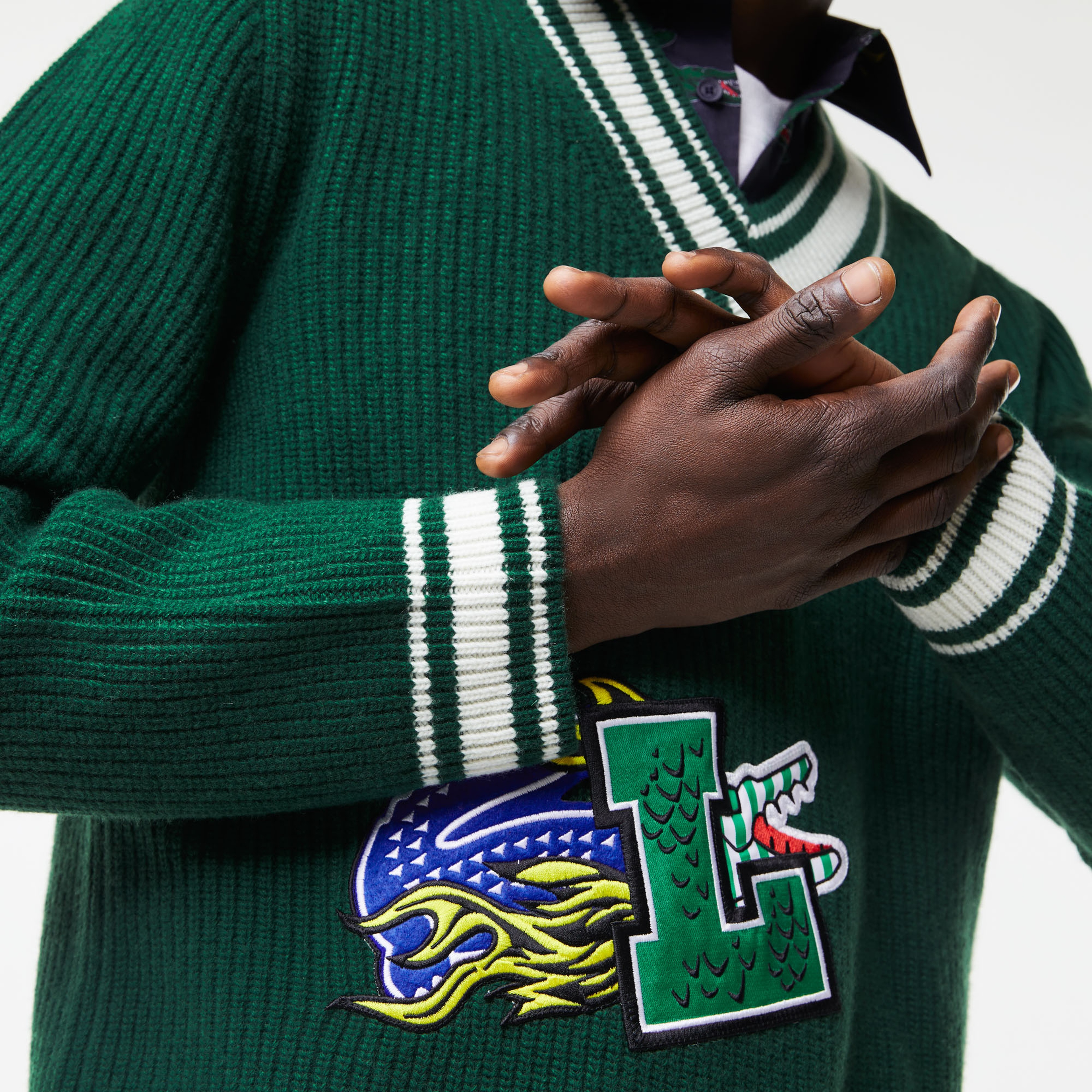 Lacoste Erkek V Yaka Baskılı Yün Lacivert Kazak