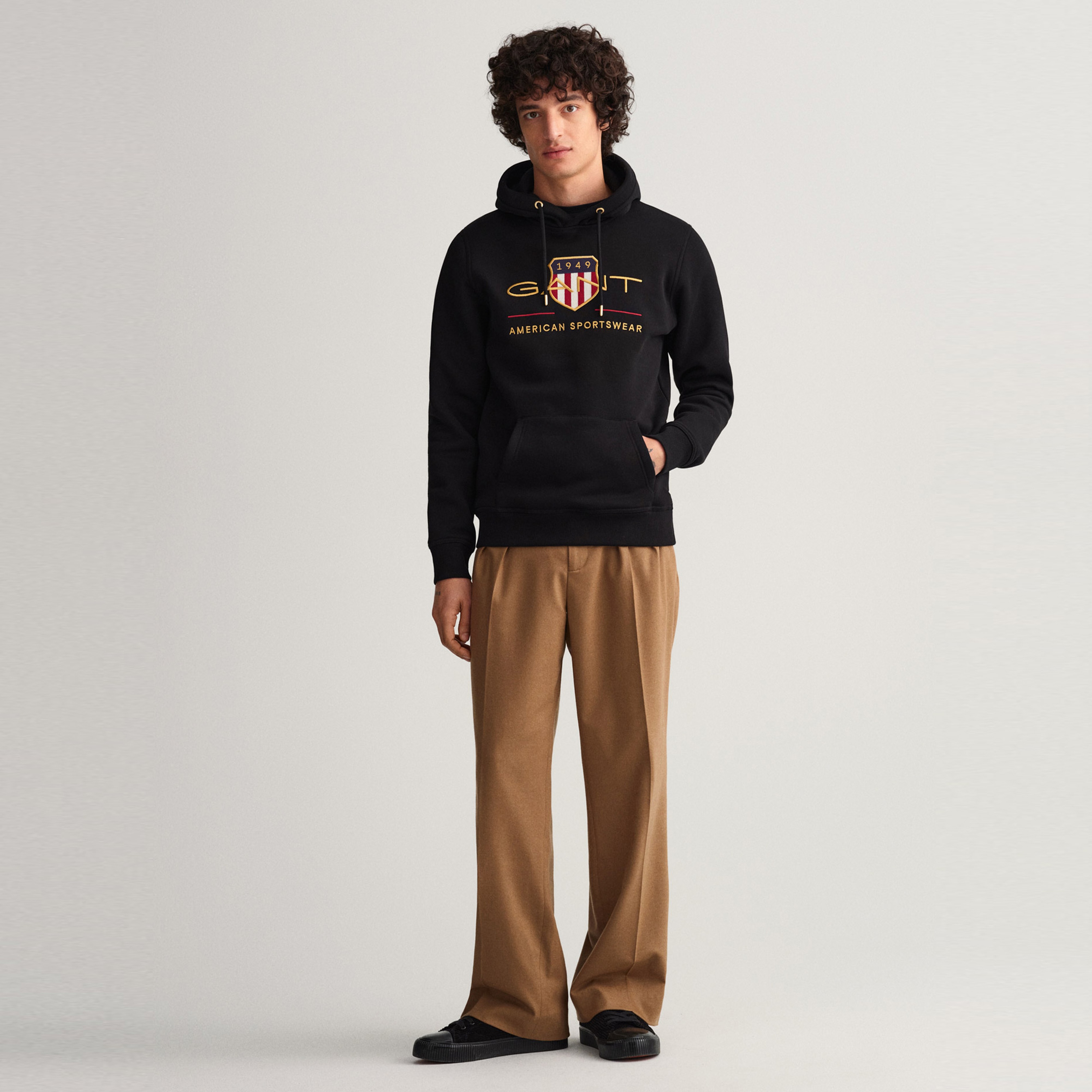 Gant Erkek Siyah Regular Fit Kapüşonlu Logolu Sweatshirt