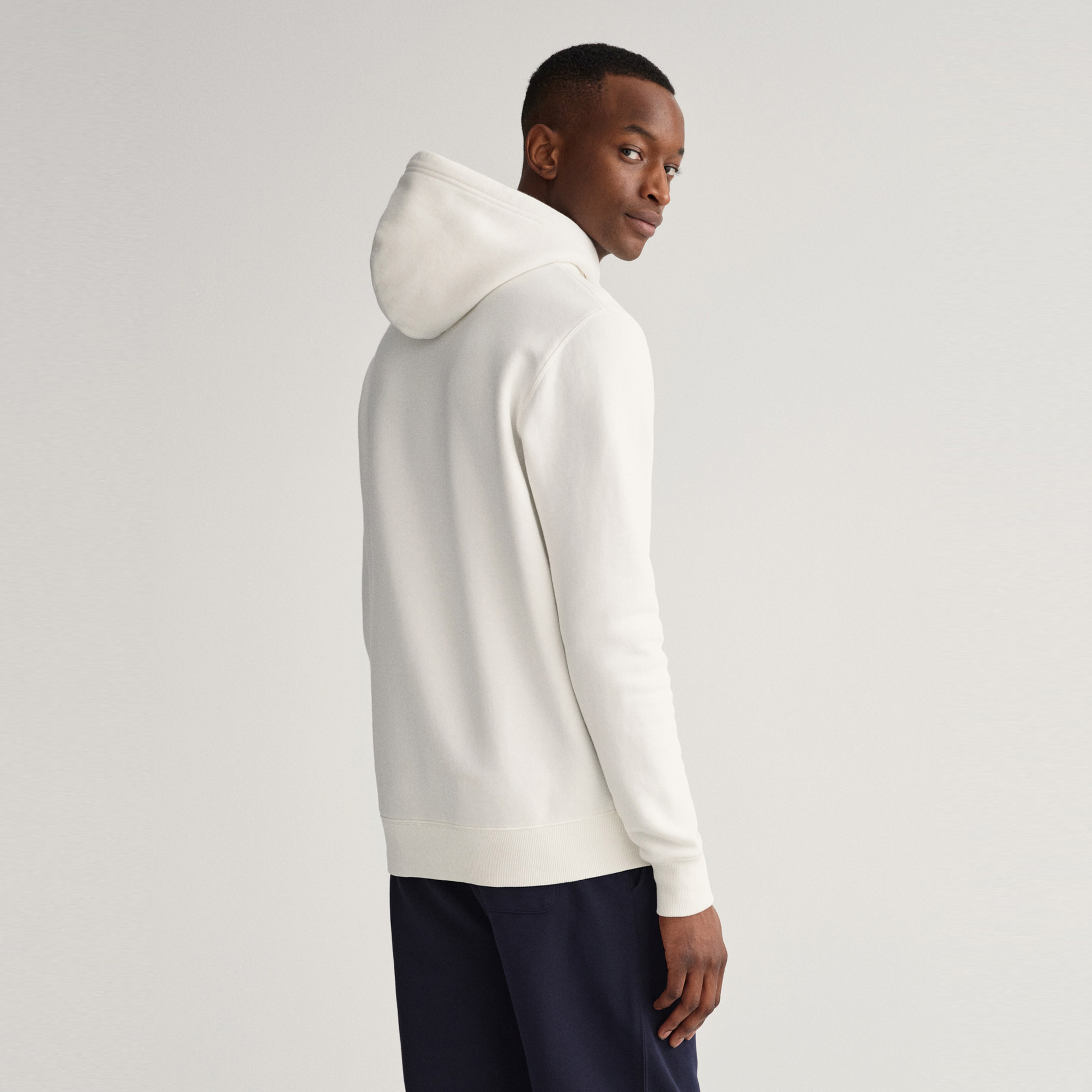 Gant Erkek Beyaz Regular Fit Kapüşonlu Sweatshirt