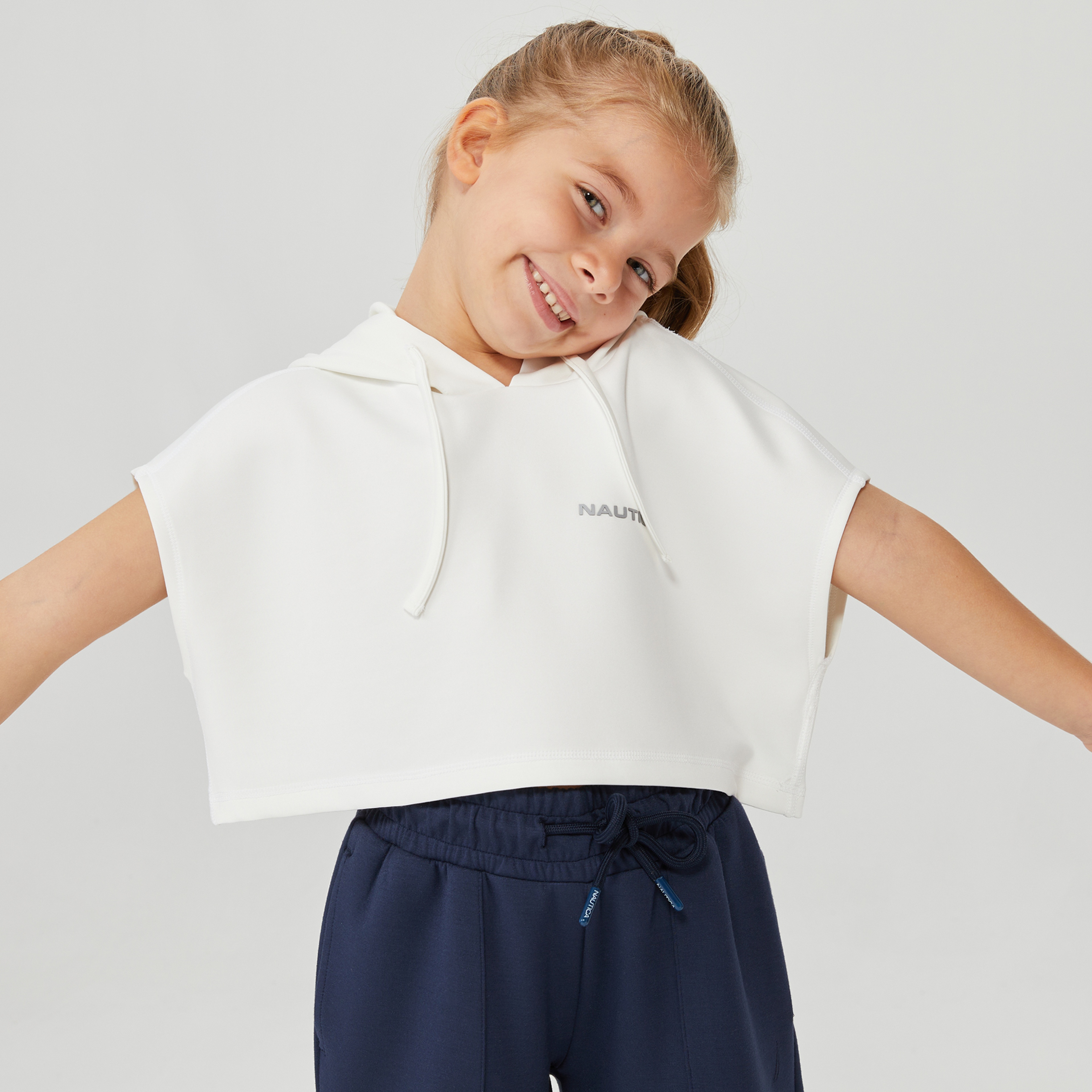 NAUTICA KIZ ÇOCUK BEYAZ OVERSIZE KISA KOLLU SWEATSHIRT