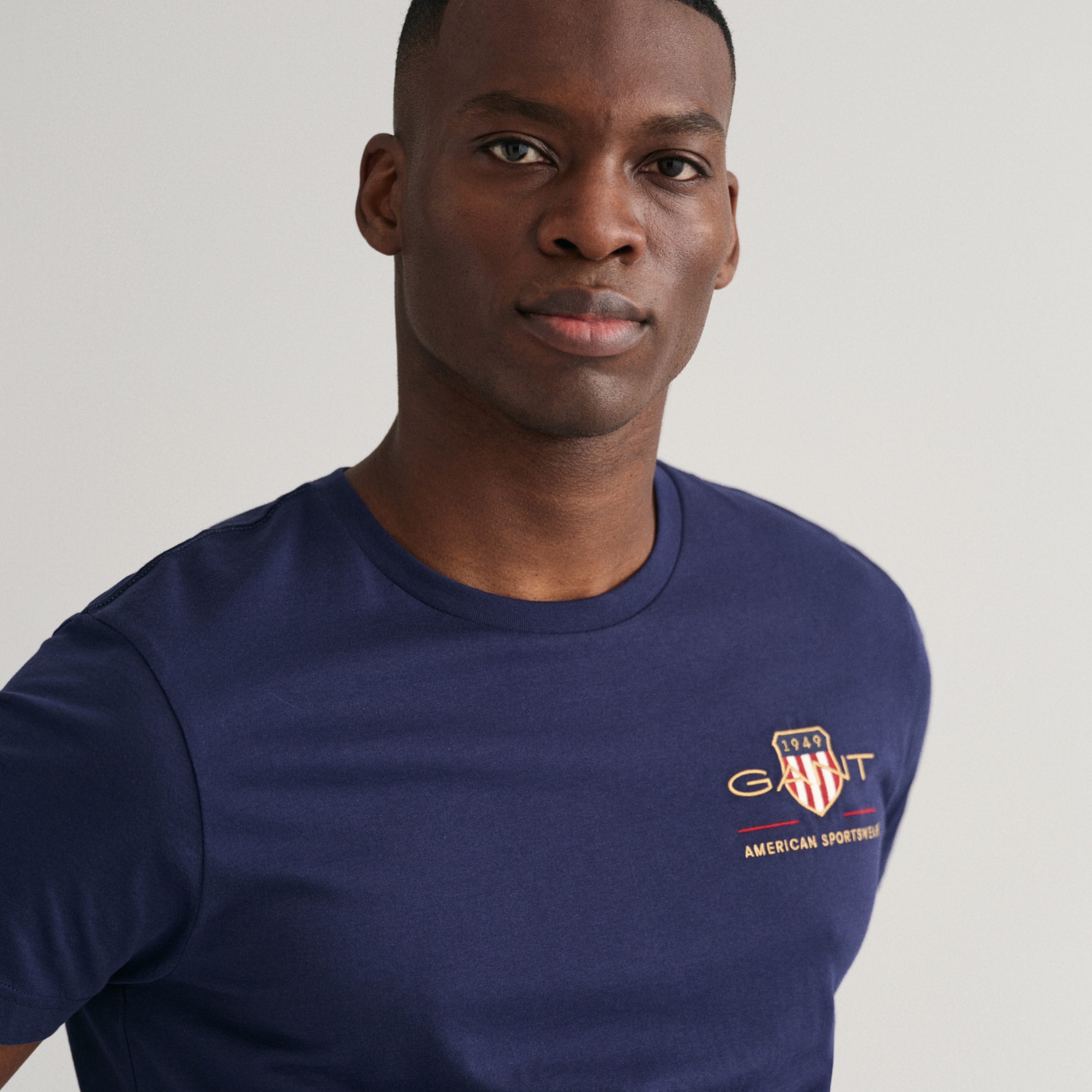 GANT Erkek Lacivert Regular Fit T-Shirt