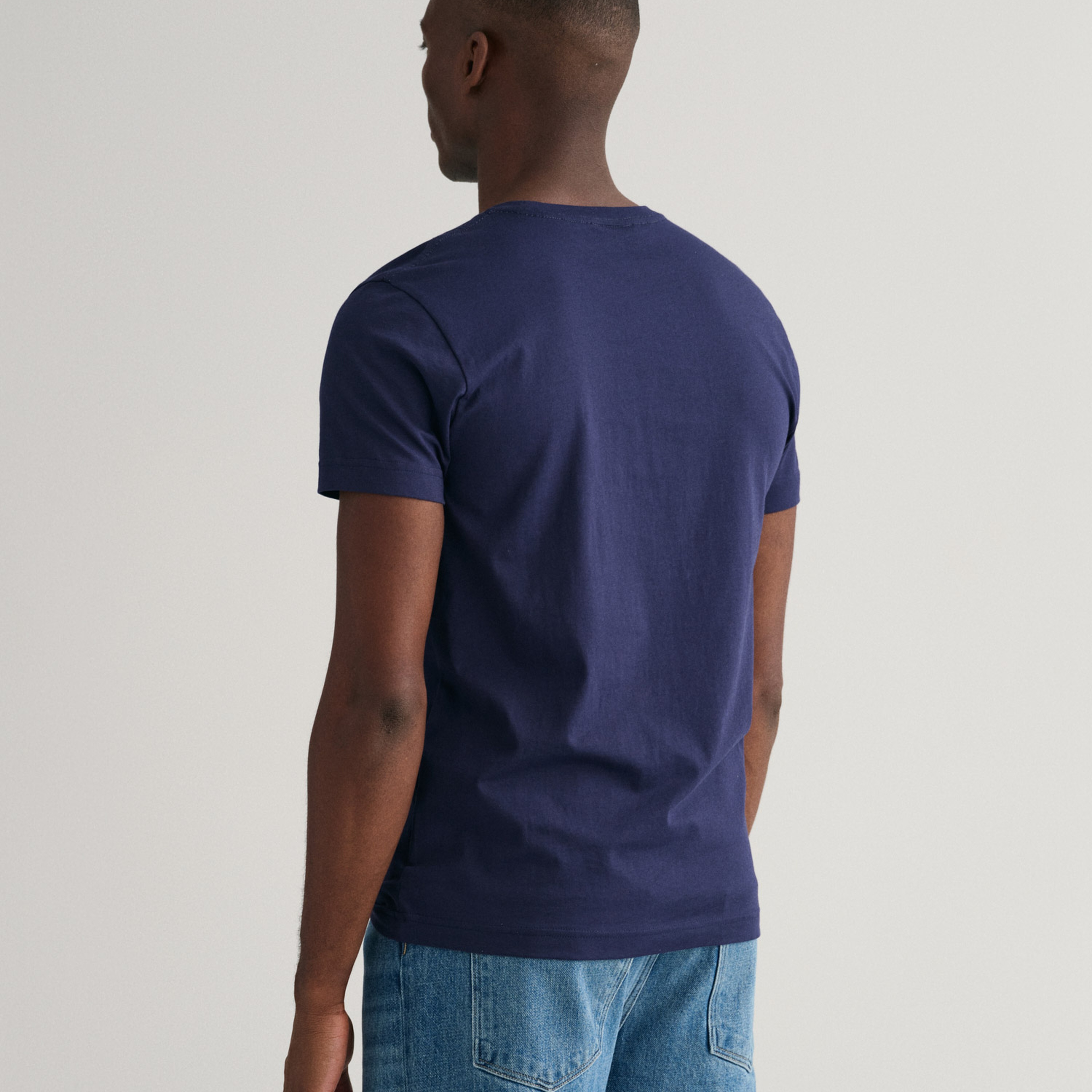 GANT Erkek Lacivert Regular Fit T-Shirt