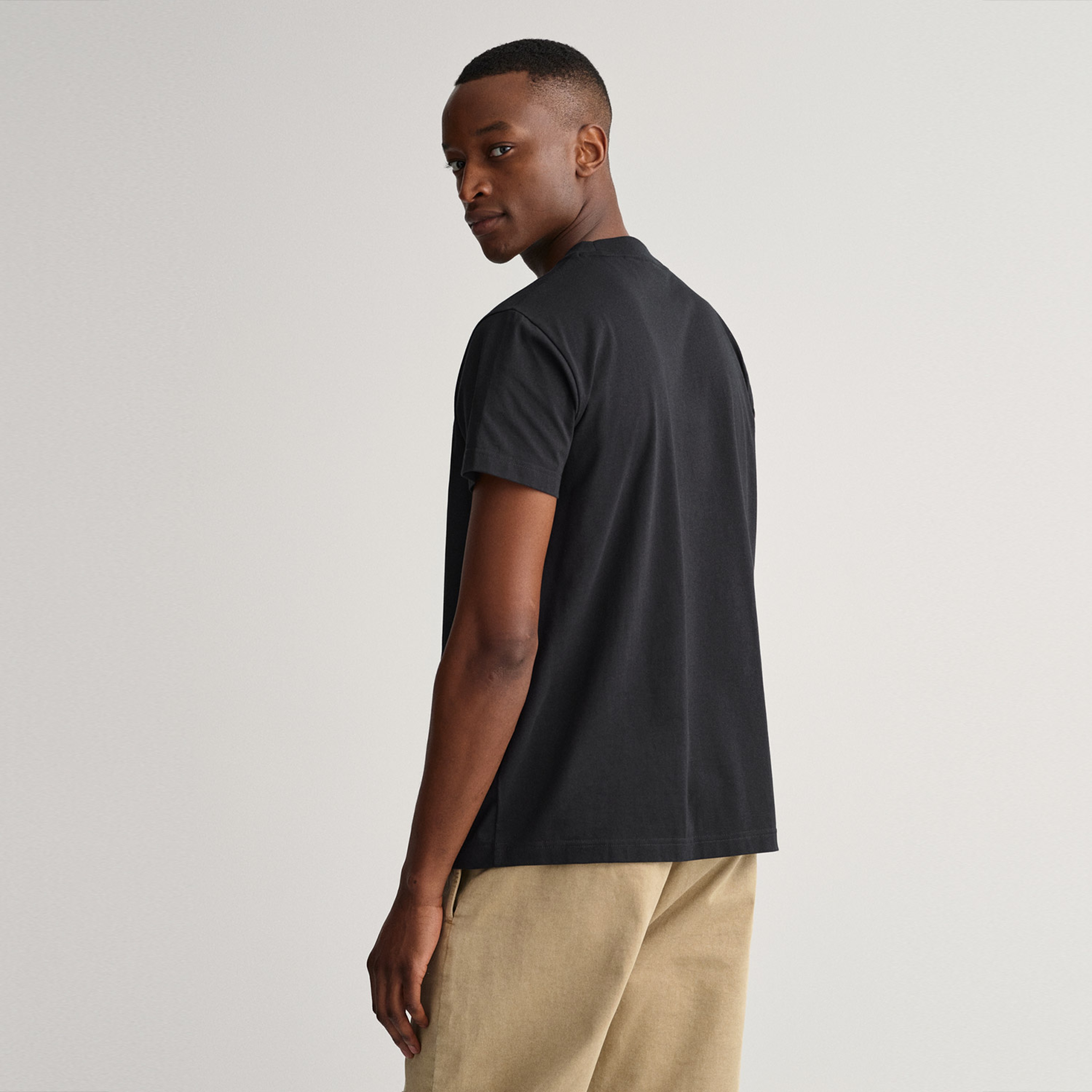 Gant Erkek Siyah Regular Fit Logolu T-shirt