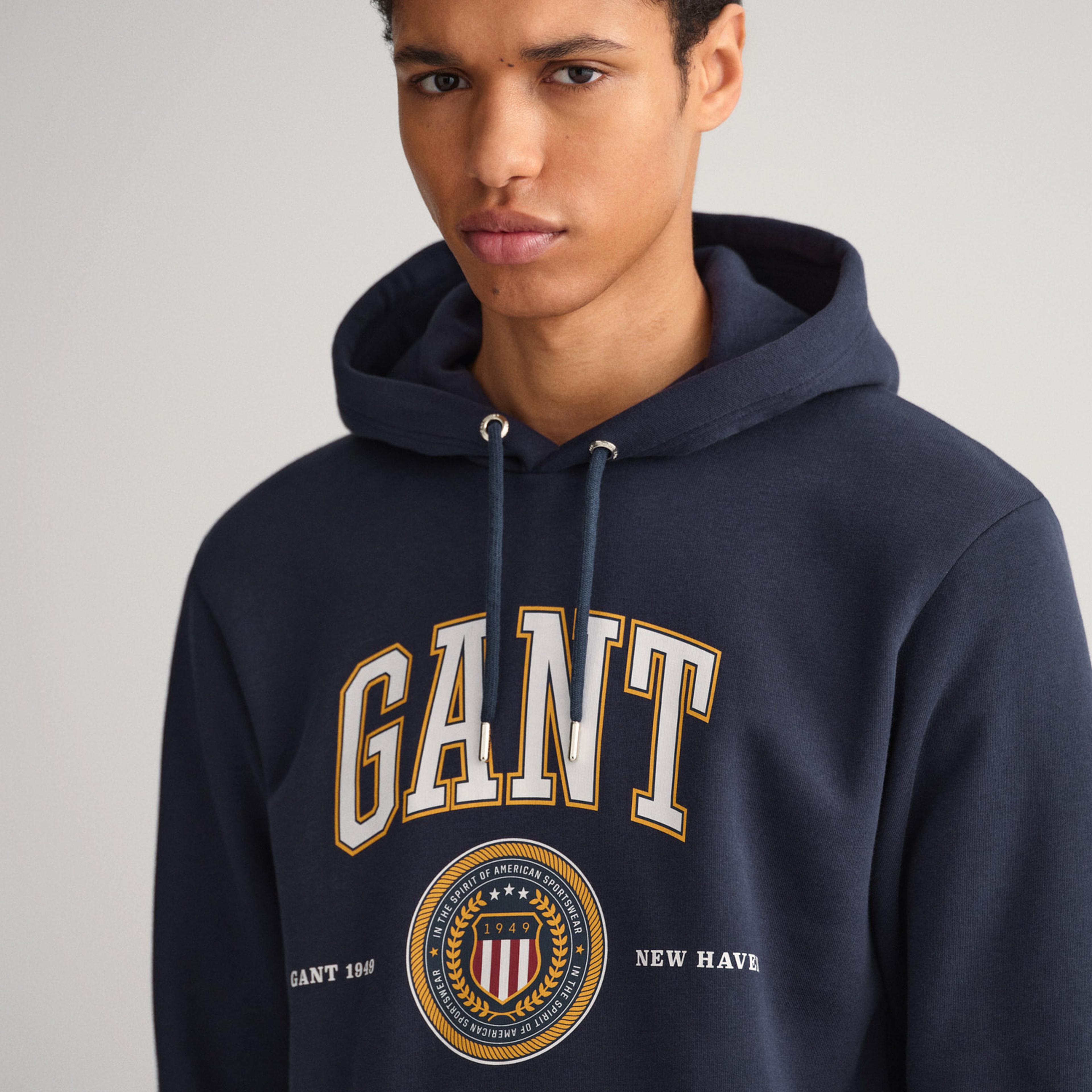 Gant Erkek Lacivert Relaxed Fit Kapüşonlu Logolu Sweatshirt