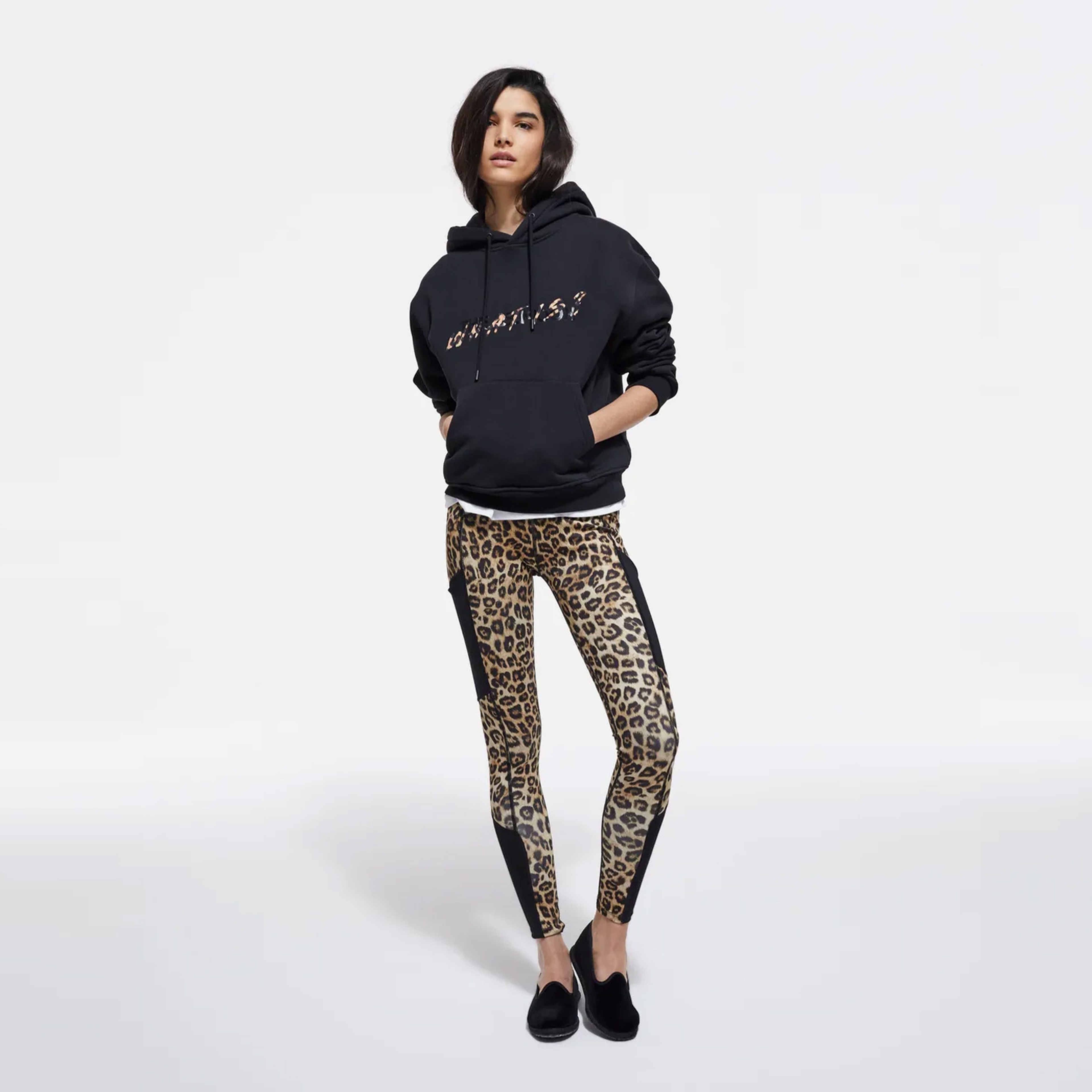 KADIN BASKILI SİYAH SWEATSHIRT