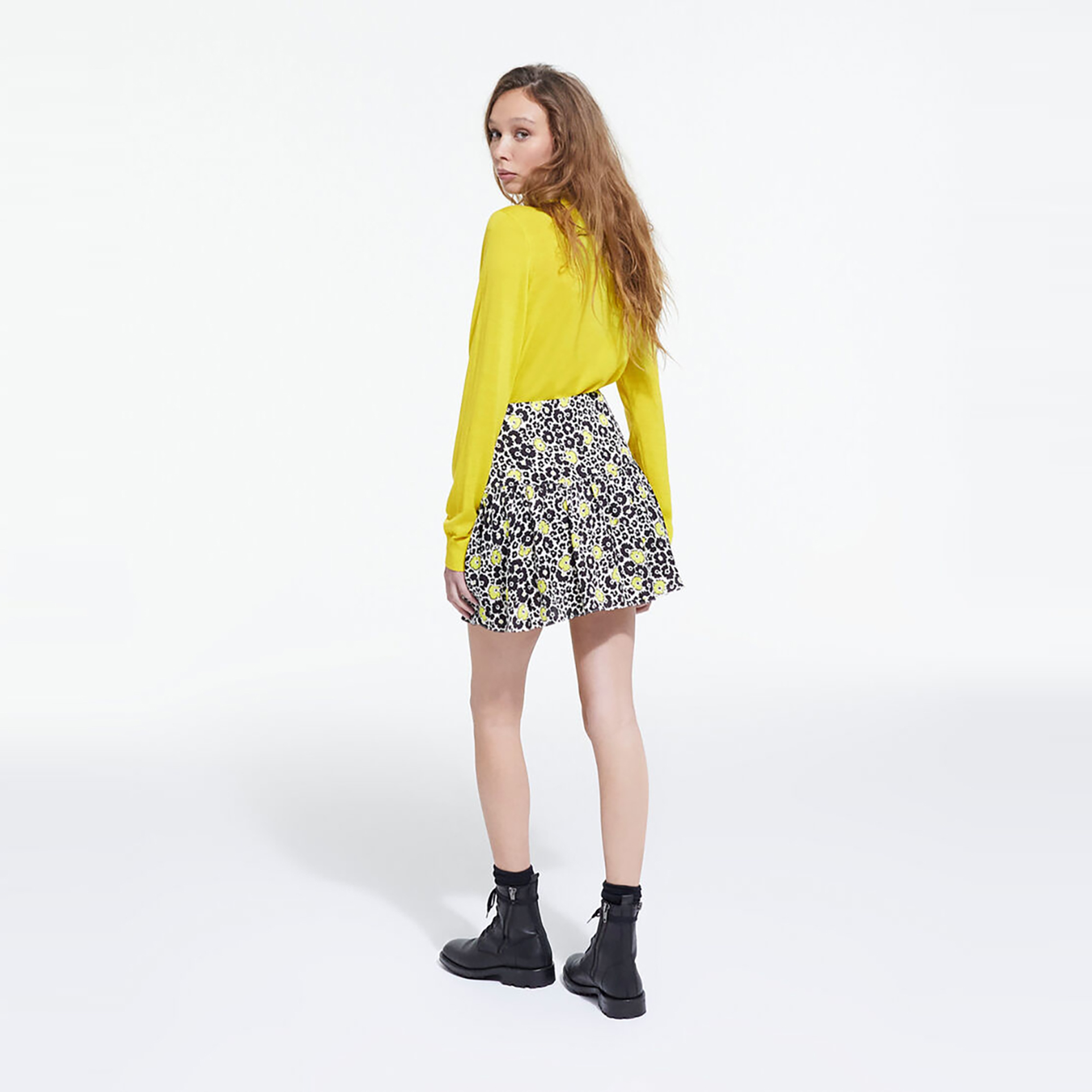 KADIN DESENLİ SARI ETEK