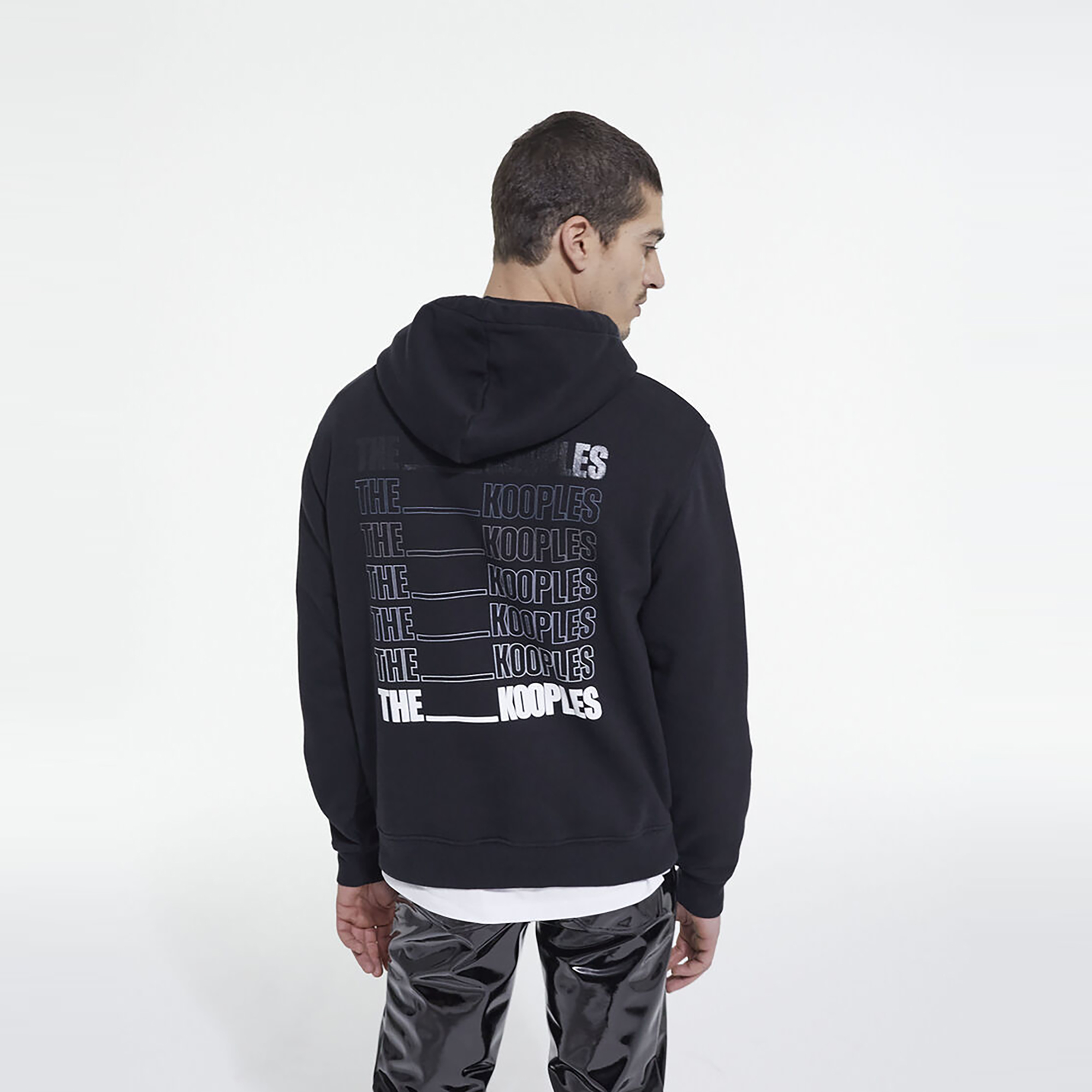 KADIN SİYAH SWEATSHİRT