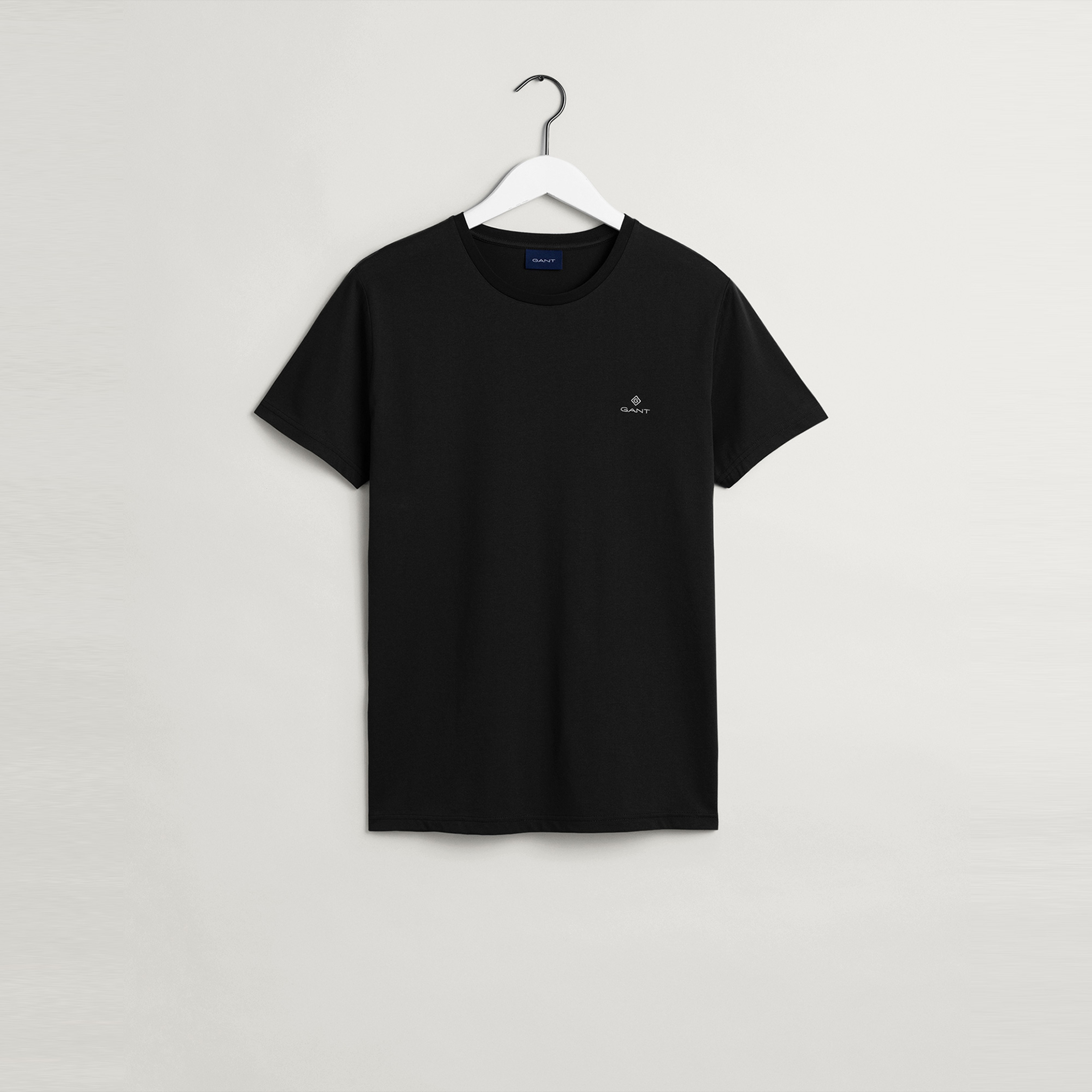 GANT Erkek Siyah Slim Fit Bisiklet Yaka T-shirt