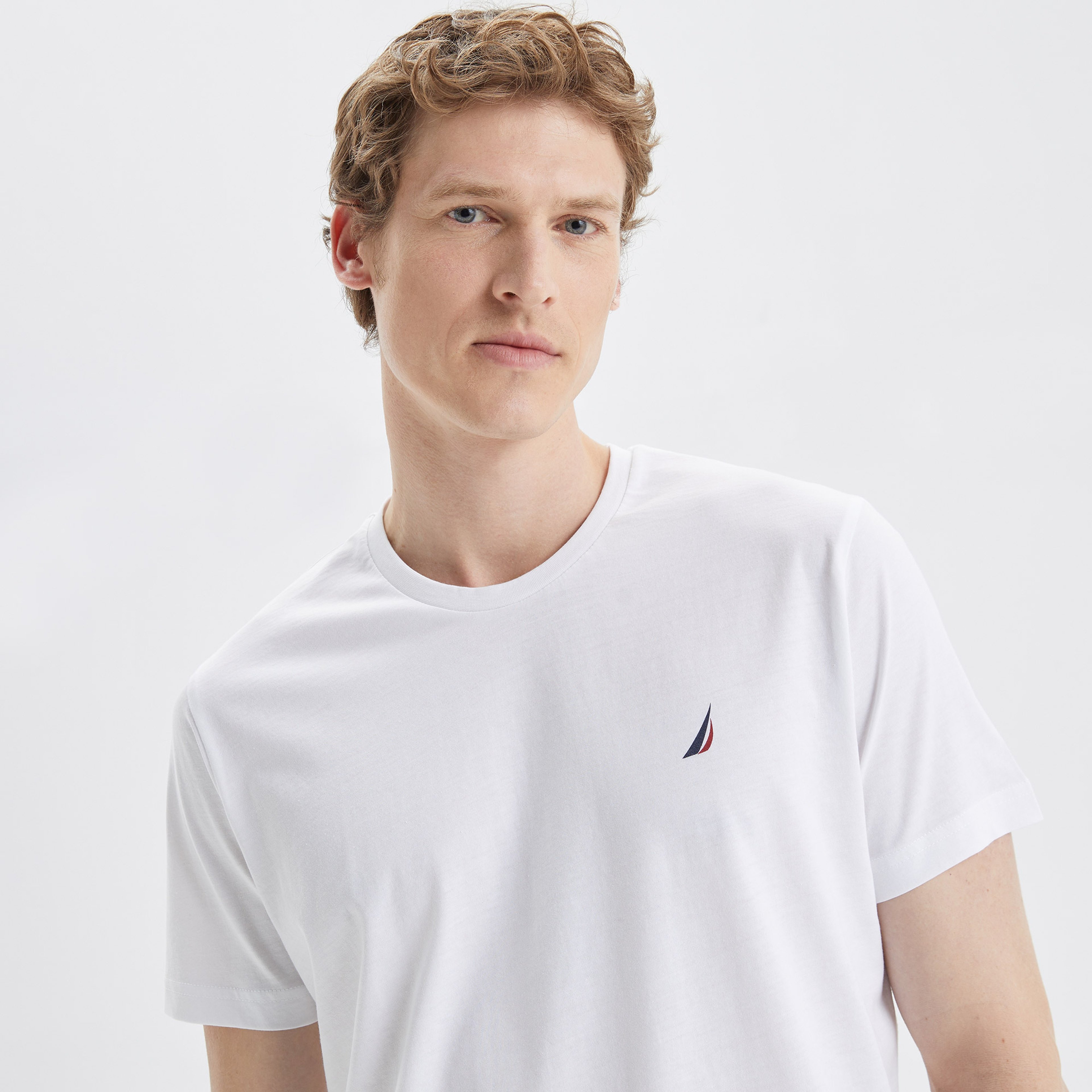 Nautica Erkek Beyaz Standart Fit T-Shirt