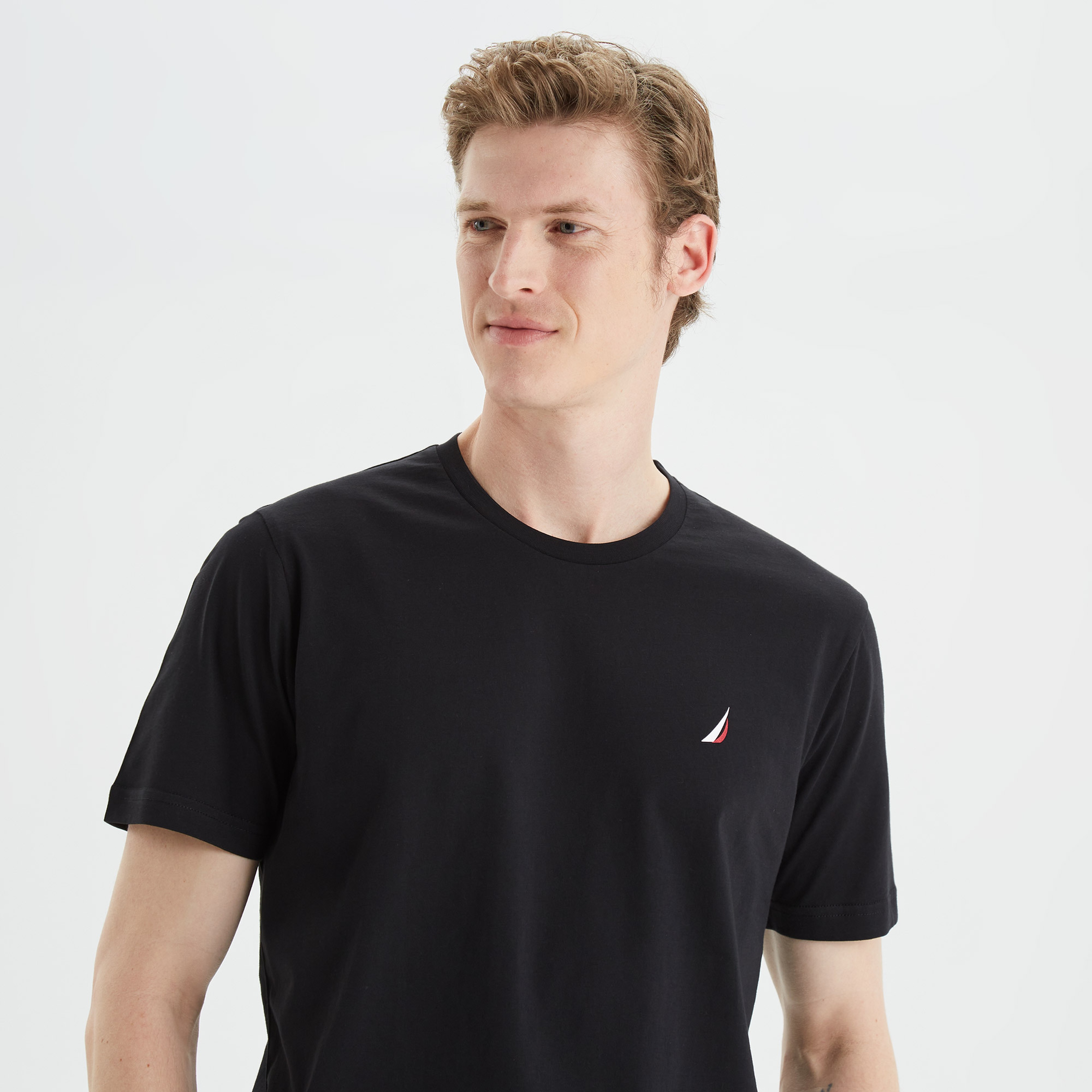 Nautica Erkek Siyah Standart Fit T-Shirt