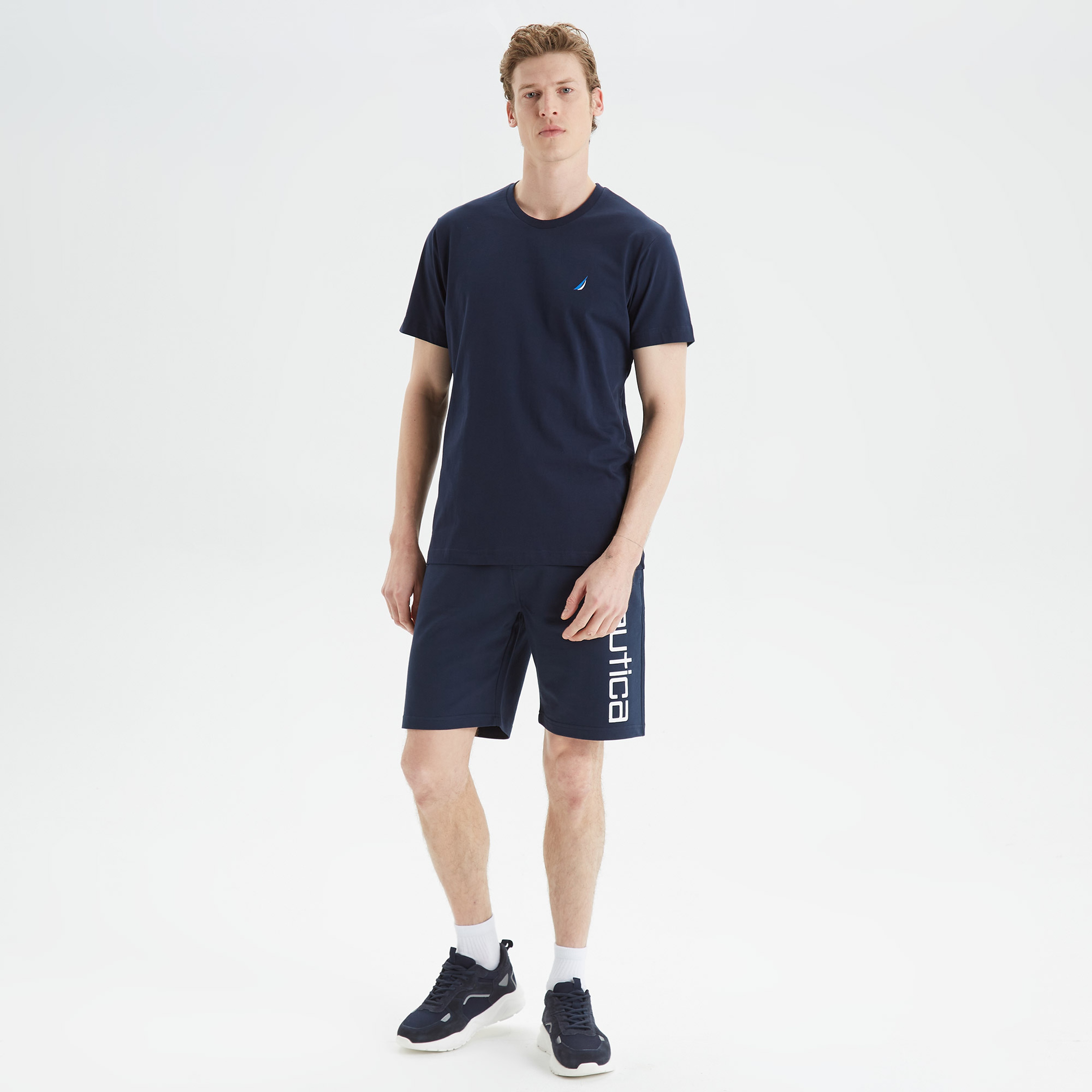 Nautica Erkek Lacivert Standart Fit T-Shirt