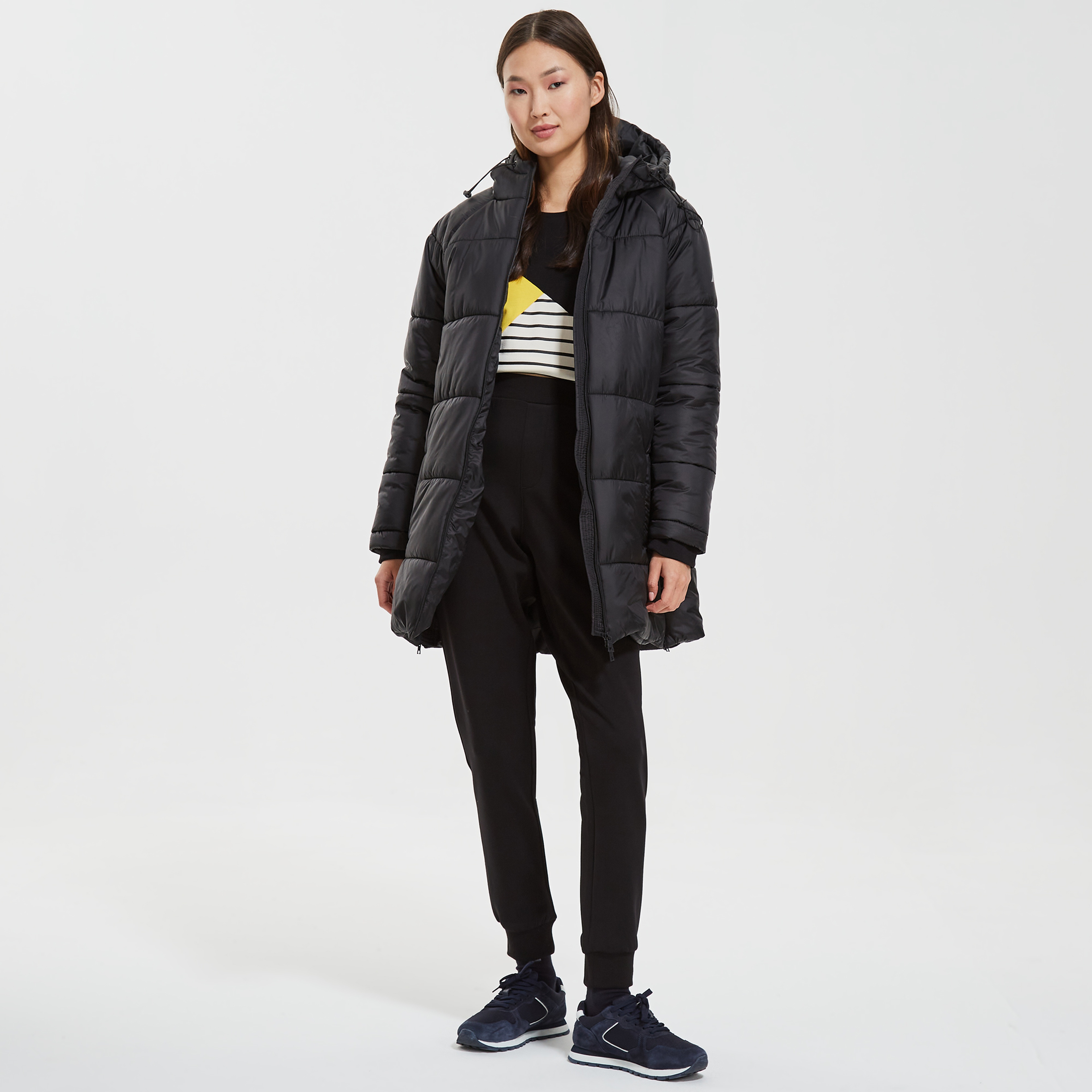 NAUTICA KADIN SİYAH UZUN KOLLU STANDART FIT MONT