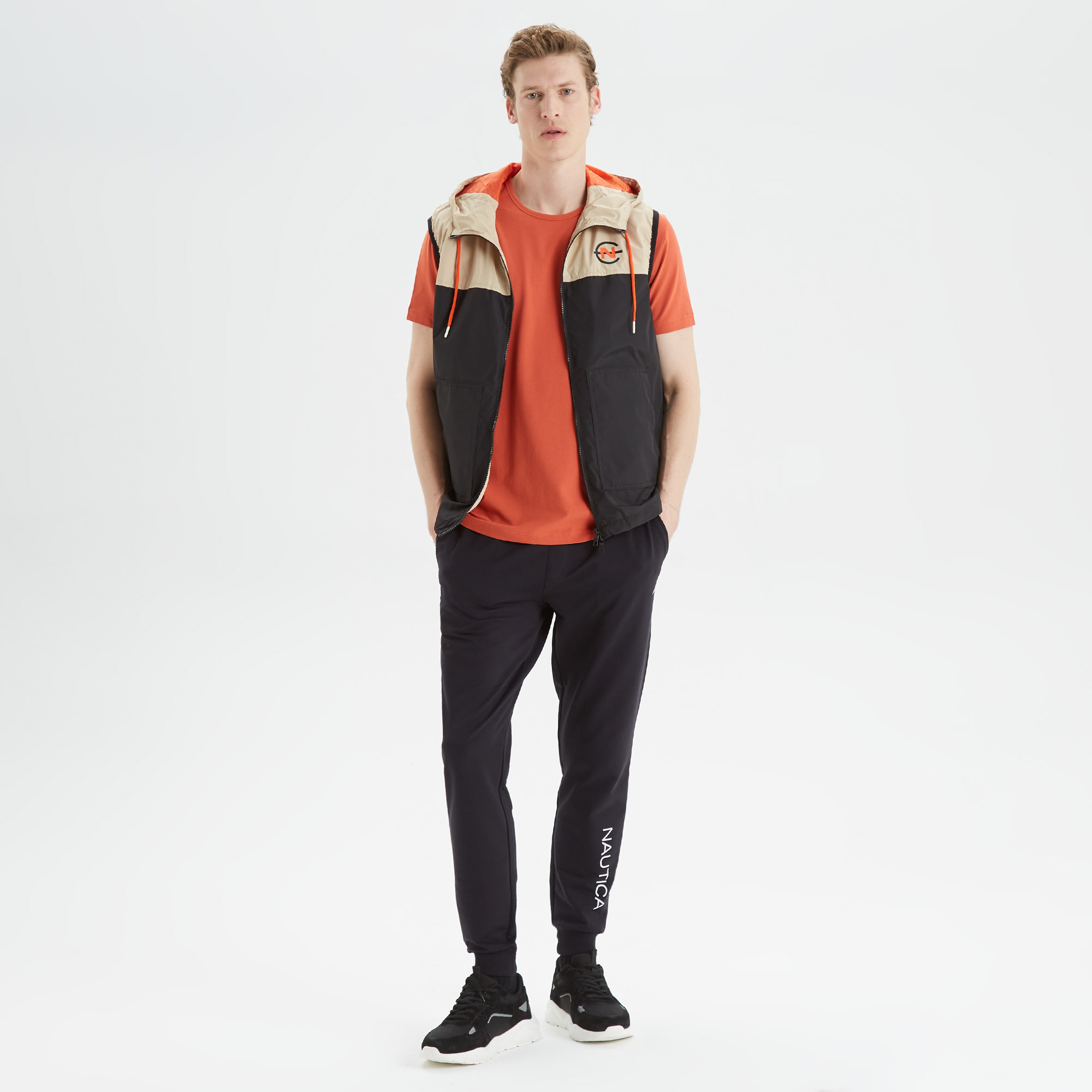 Nautica Erkek Siyah Baskılı Yelek