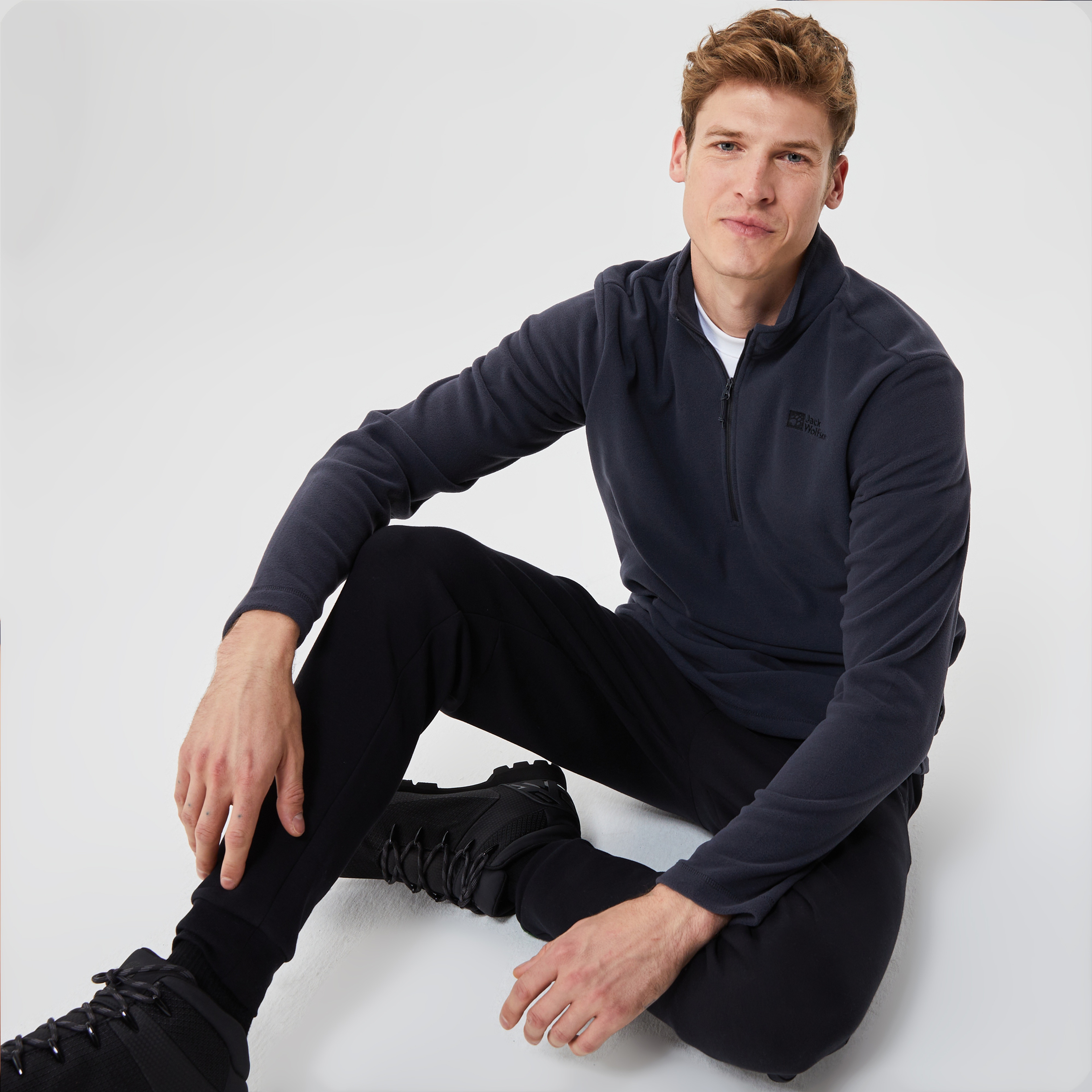 Jack Wolfskin Taunus Erkek Siyah Ceket