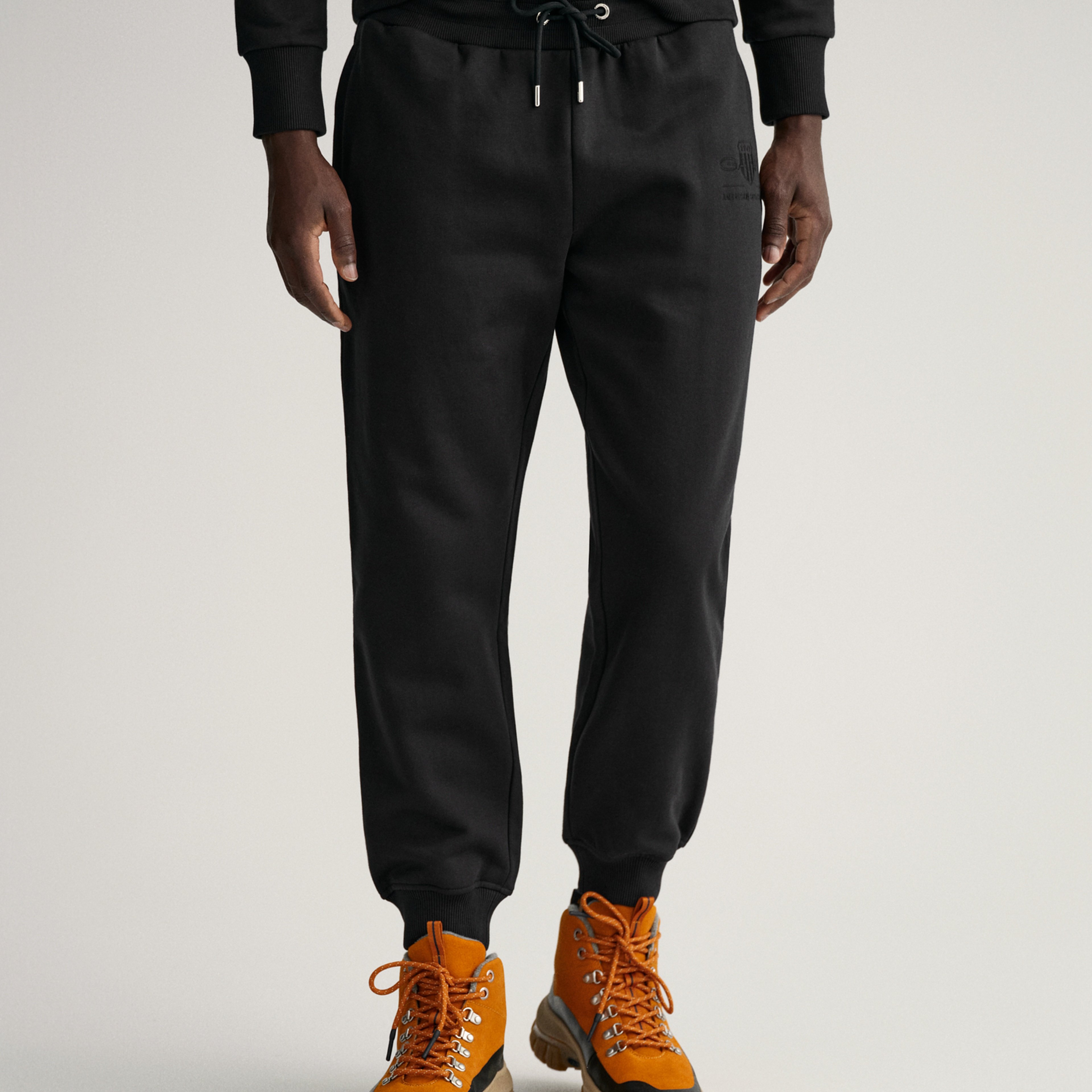 GANT Erkek Siyah Regular Fit Eşofman Altı