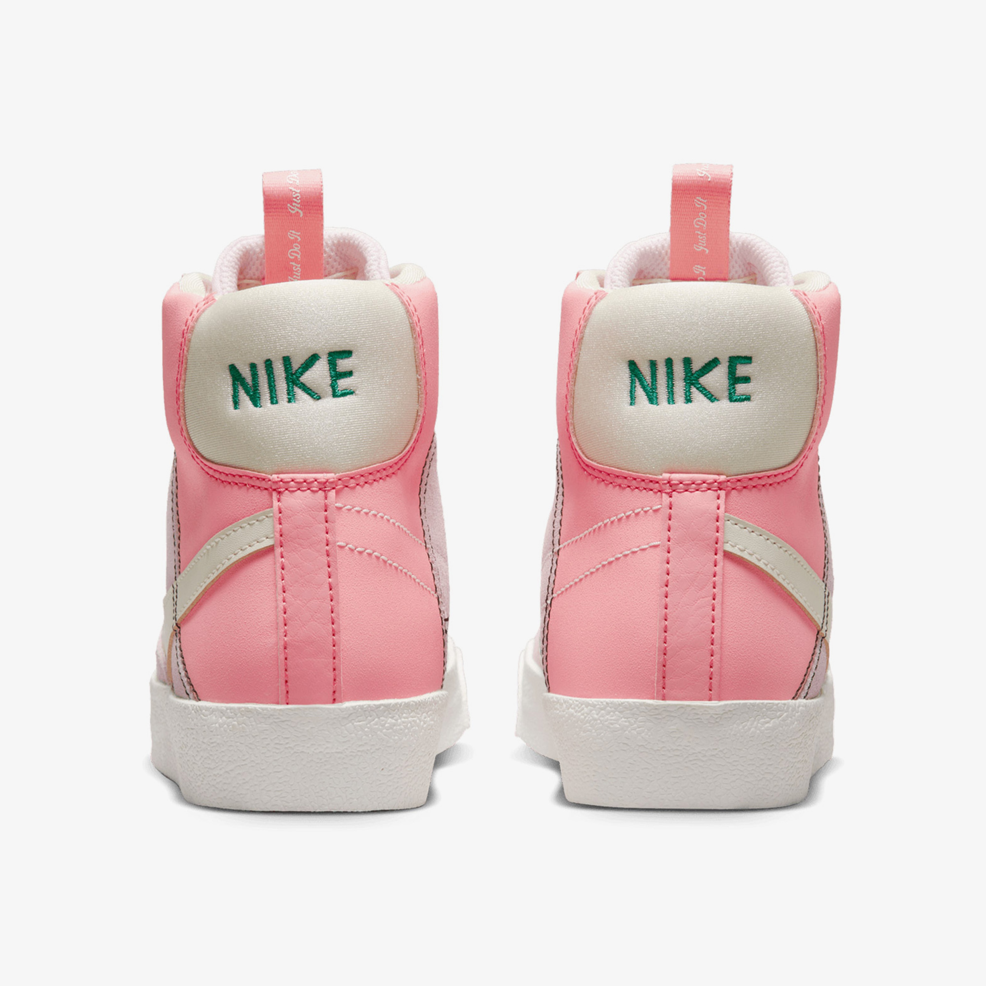 Nike Blazer Mid '77 SE Dance Kadın Pembe Spor Ayakkabı