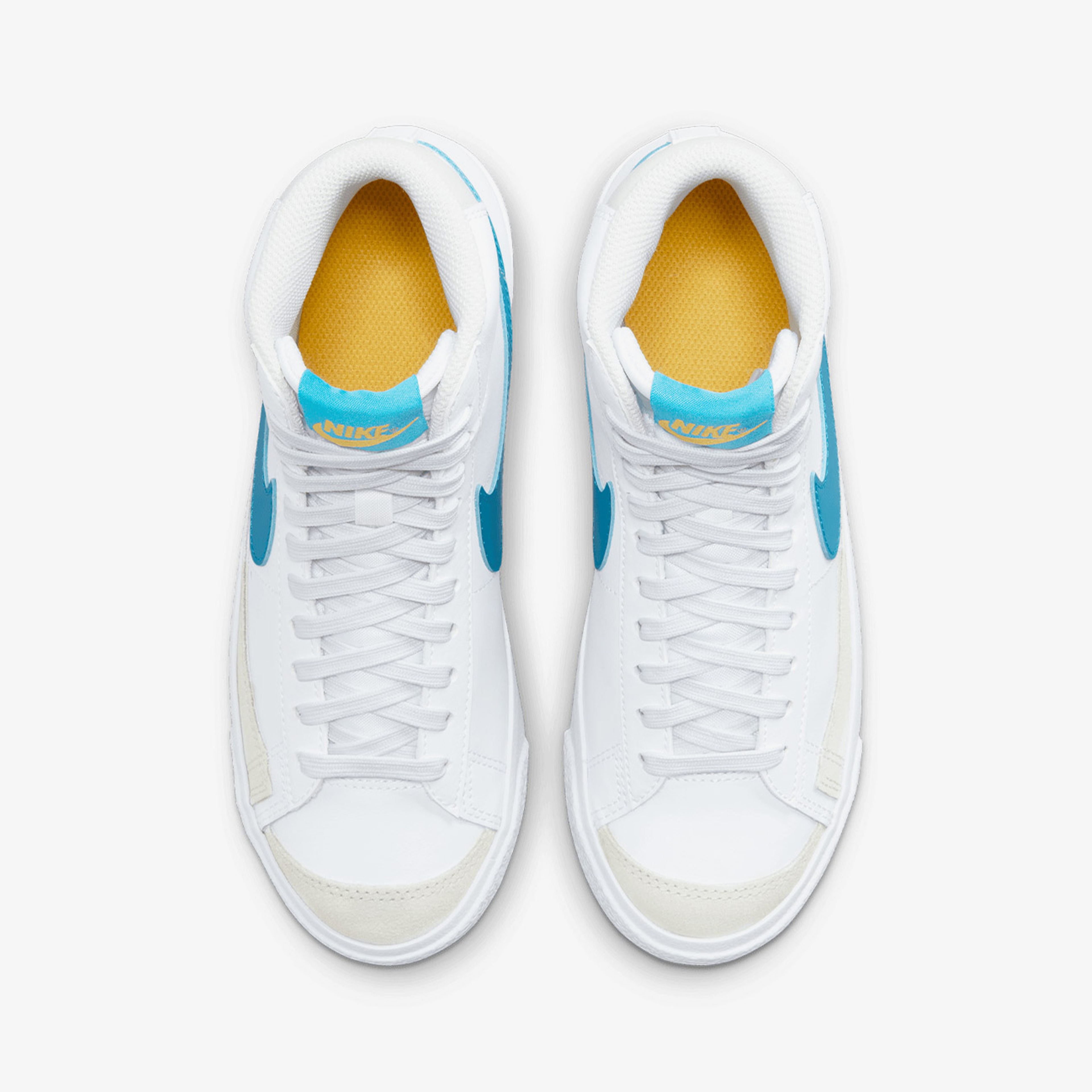 Nike Blazer Mid '77 Kadın Beyaz Spor Ayakkabı