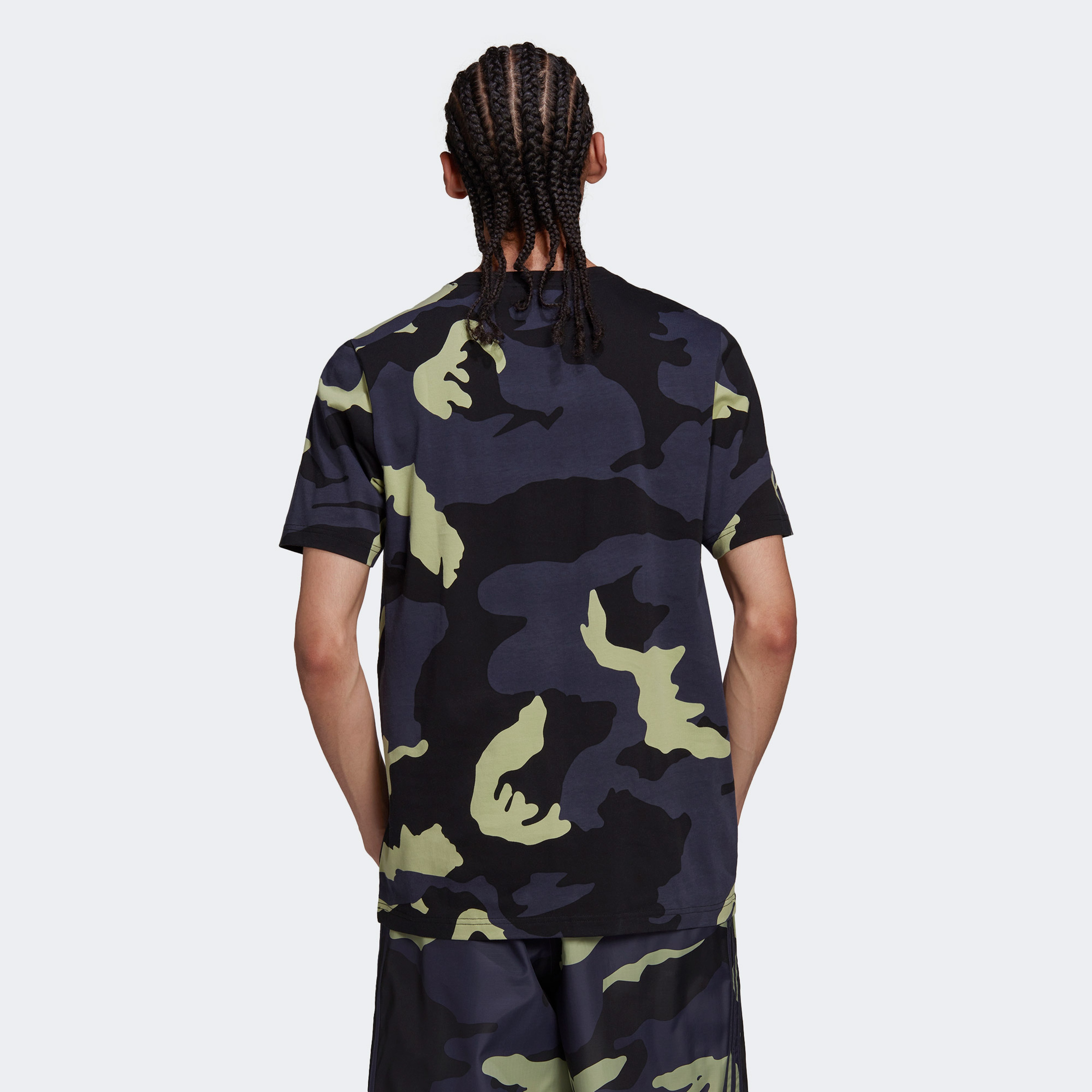 adidas Graphics Camo Erkek Lacivert T-Shirt