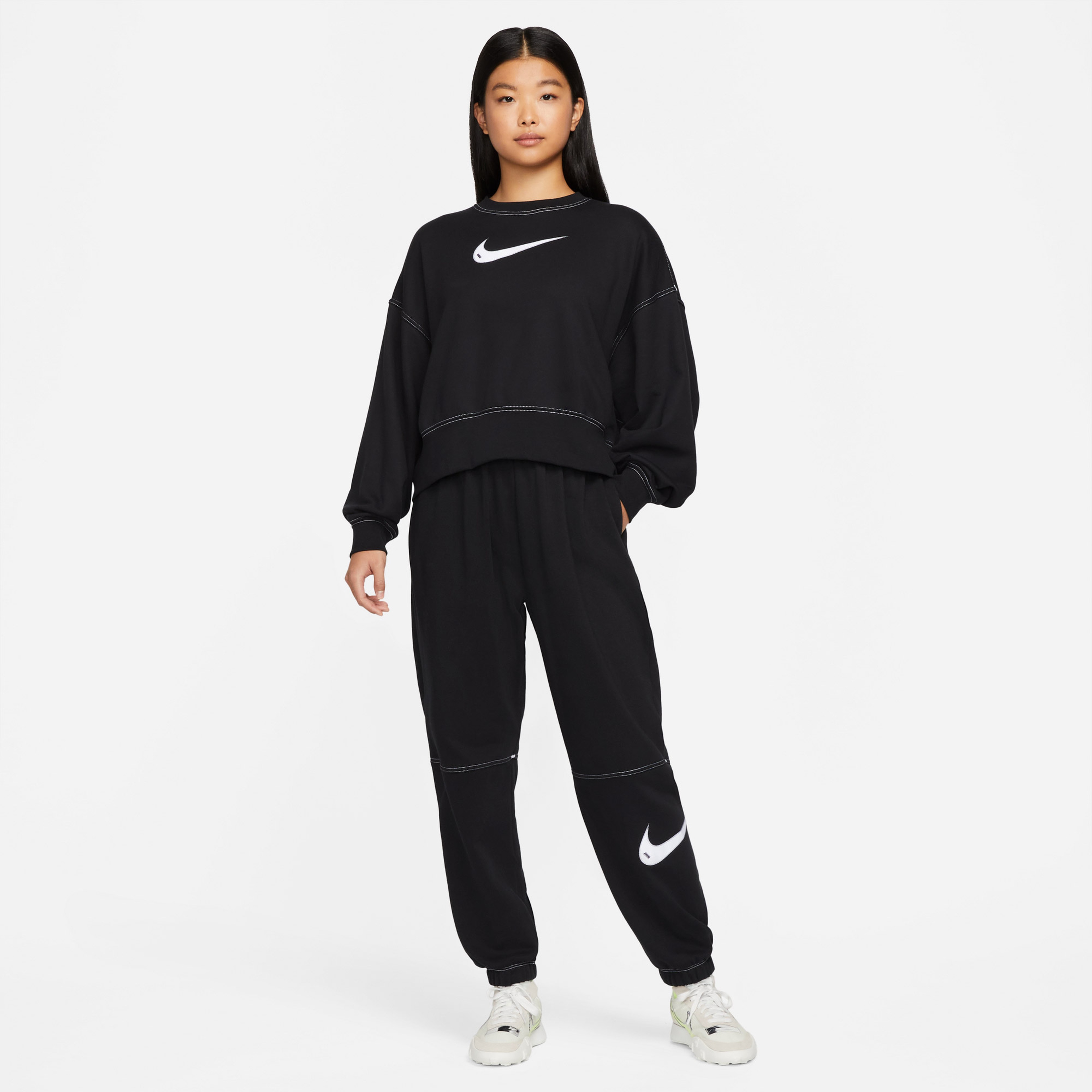 Nike Sportswear Swoosh Kadın Siyah Eşofman Altı