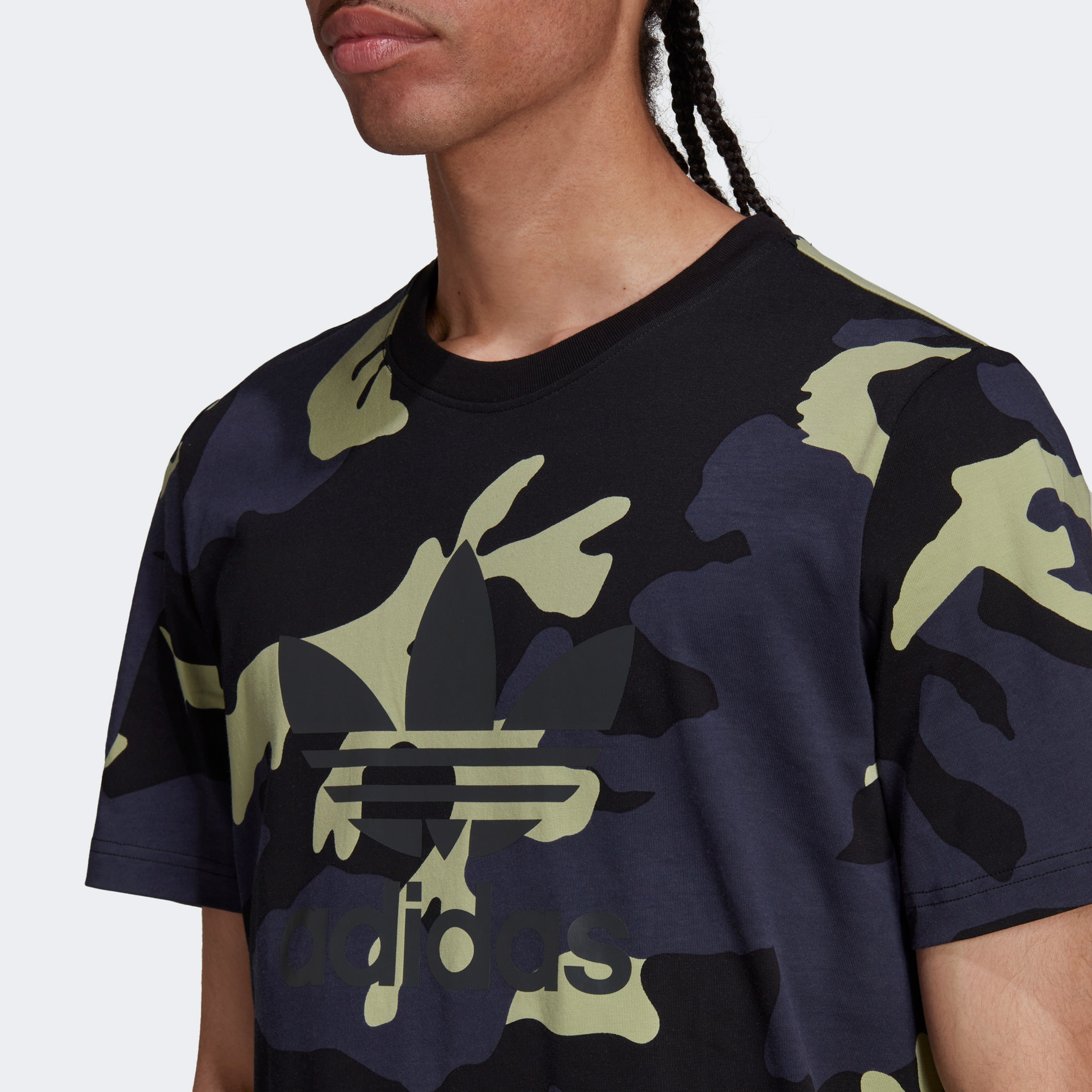 adidas Graphics Camo Erkek Lacivert T-Shirt