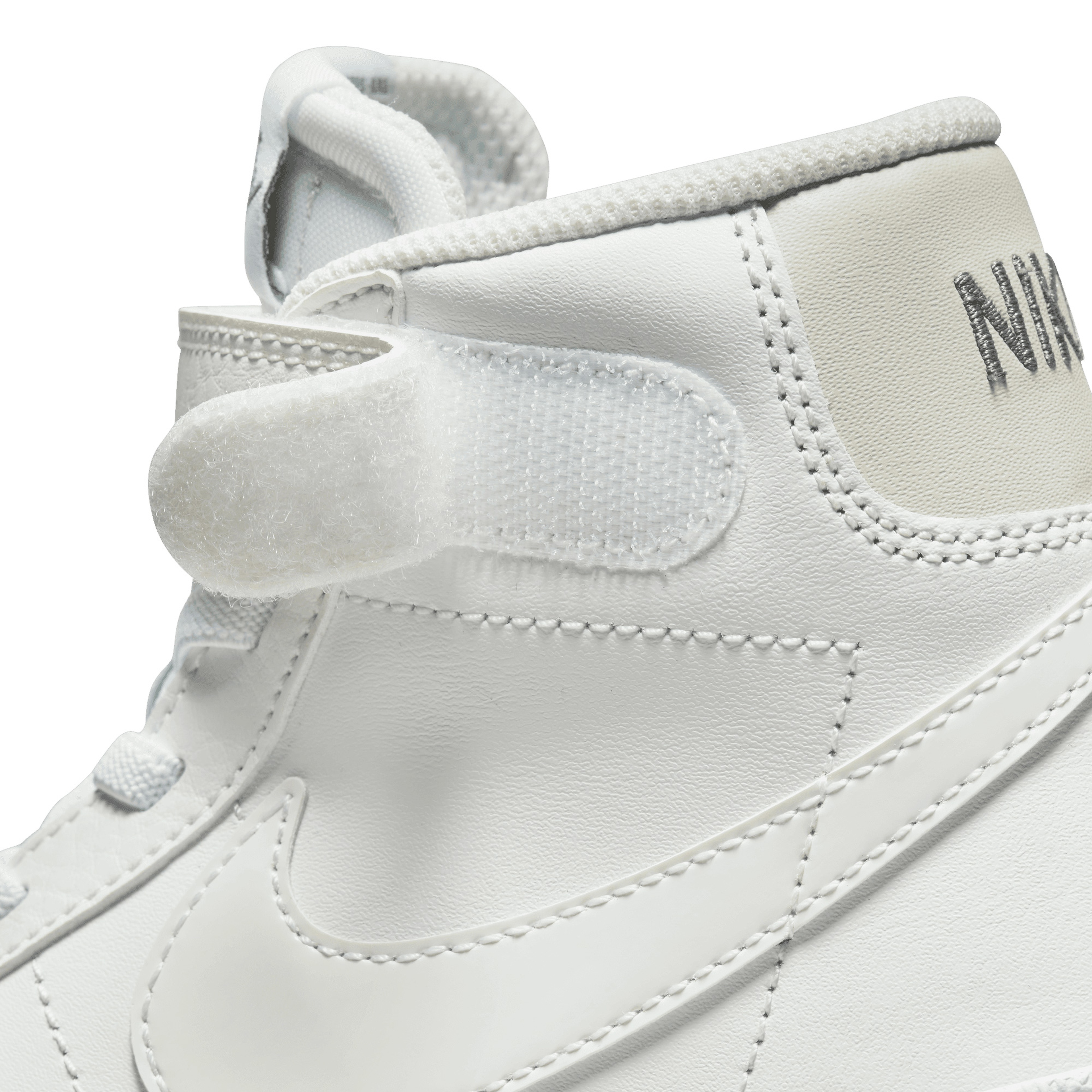 Nike Blazer Mid '77 Çocuk Beyaz Sneaker