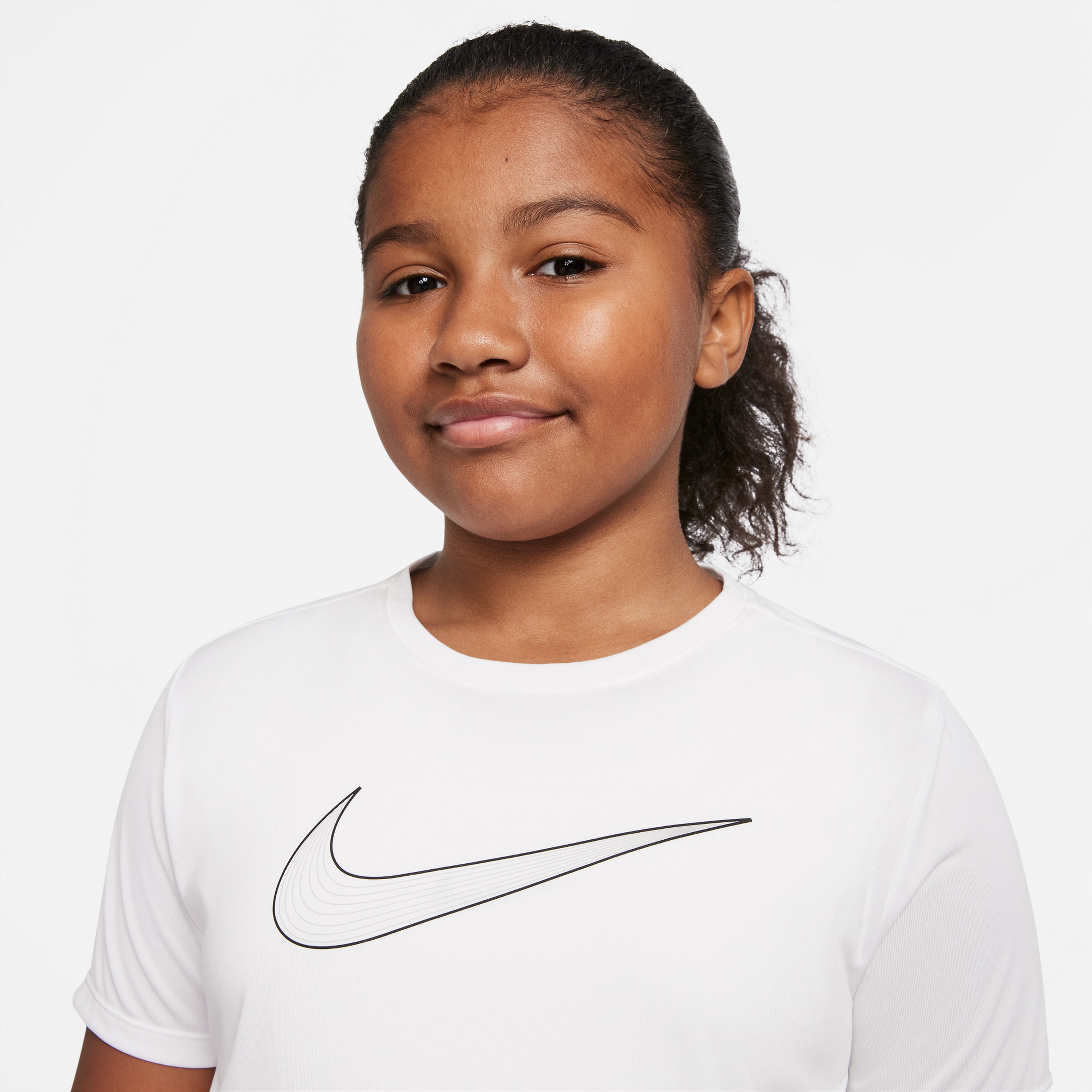 Nike One Dri-FIT Kısa Kollu Çocuk Beyaz T-Shirt