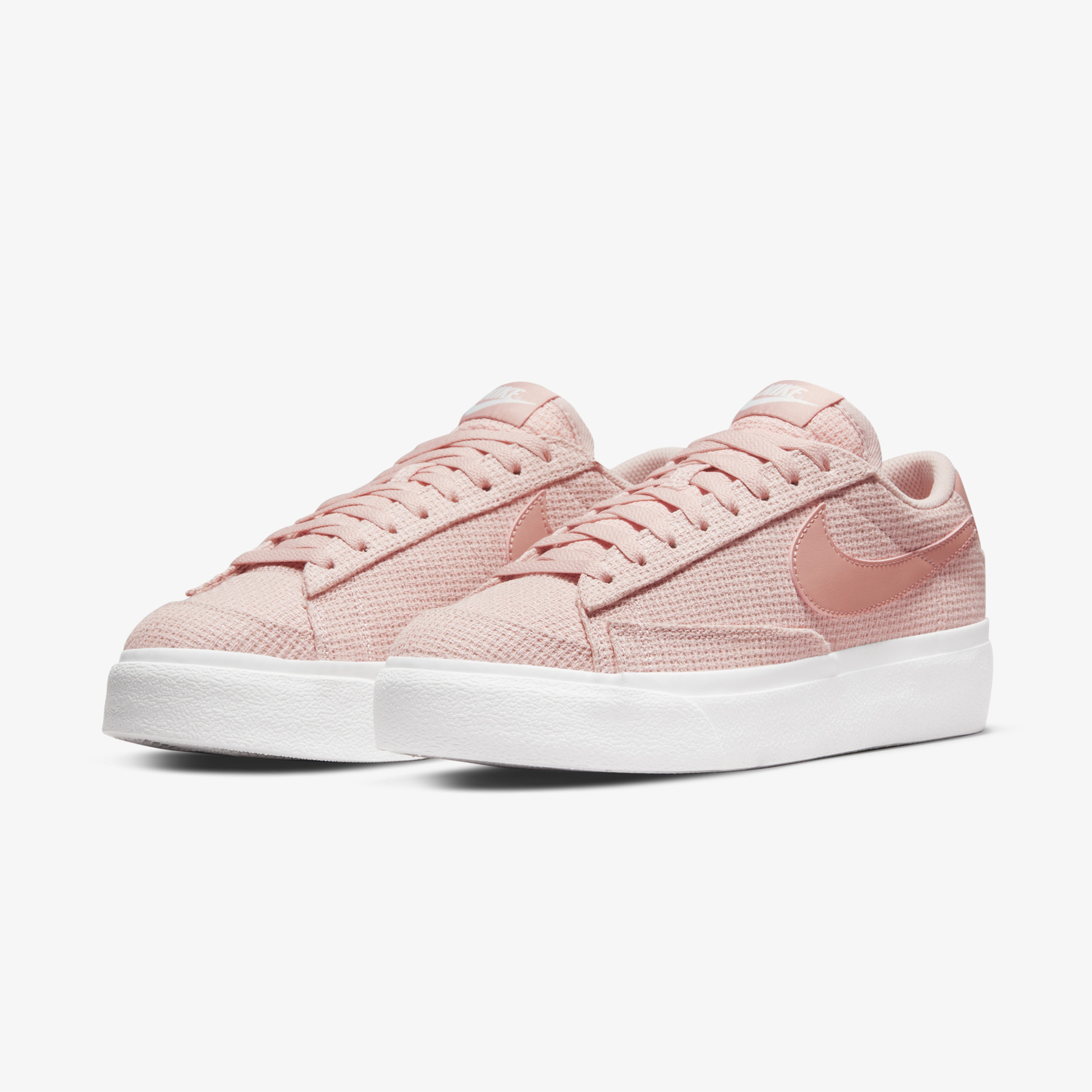 Nike Blazer Low Platform Kadın Pembe Spor Ayakkabı