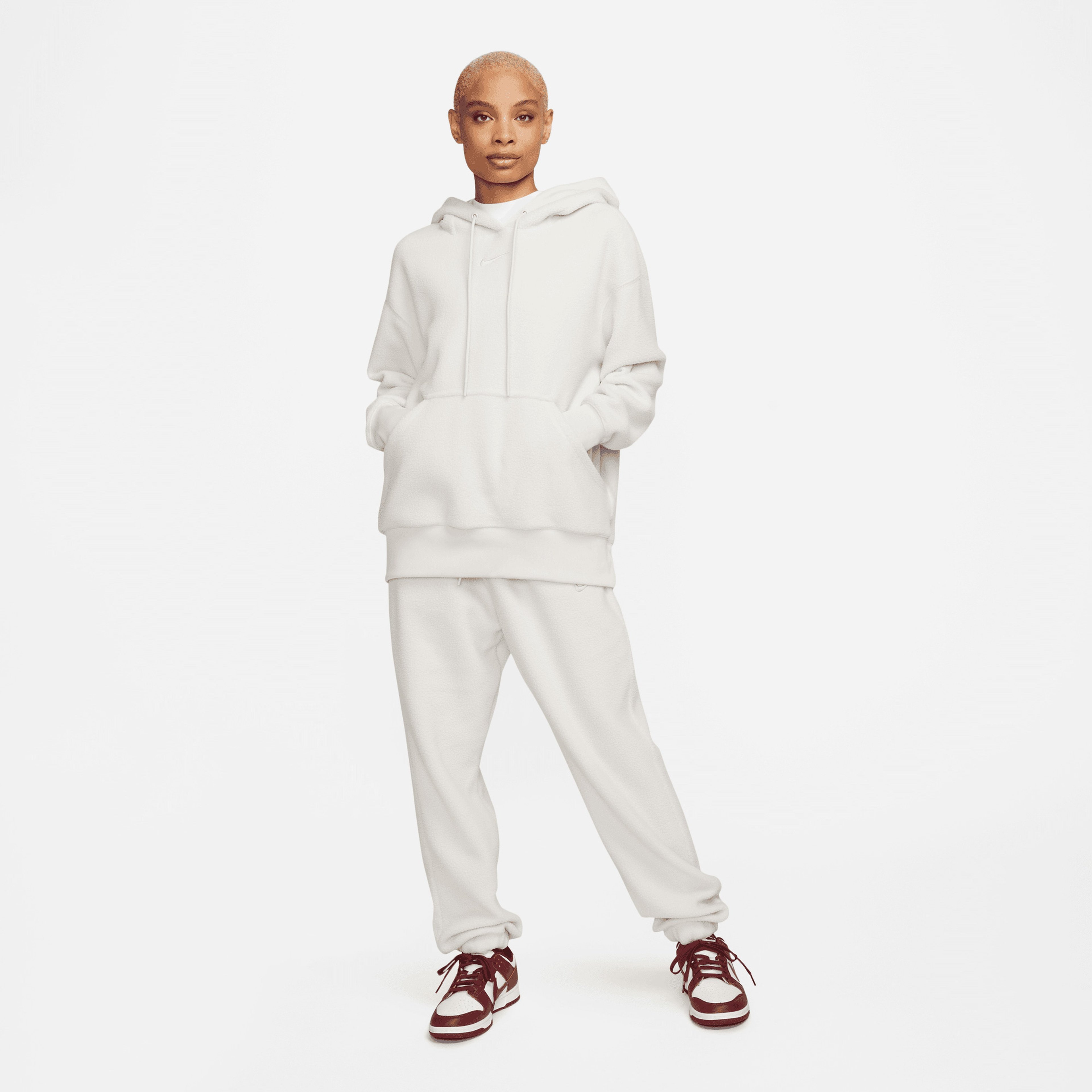 Nike Sportswear Plush Kadın Bej Hoodie