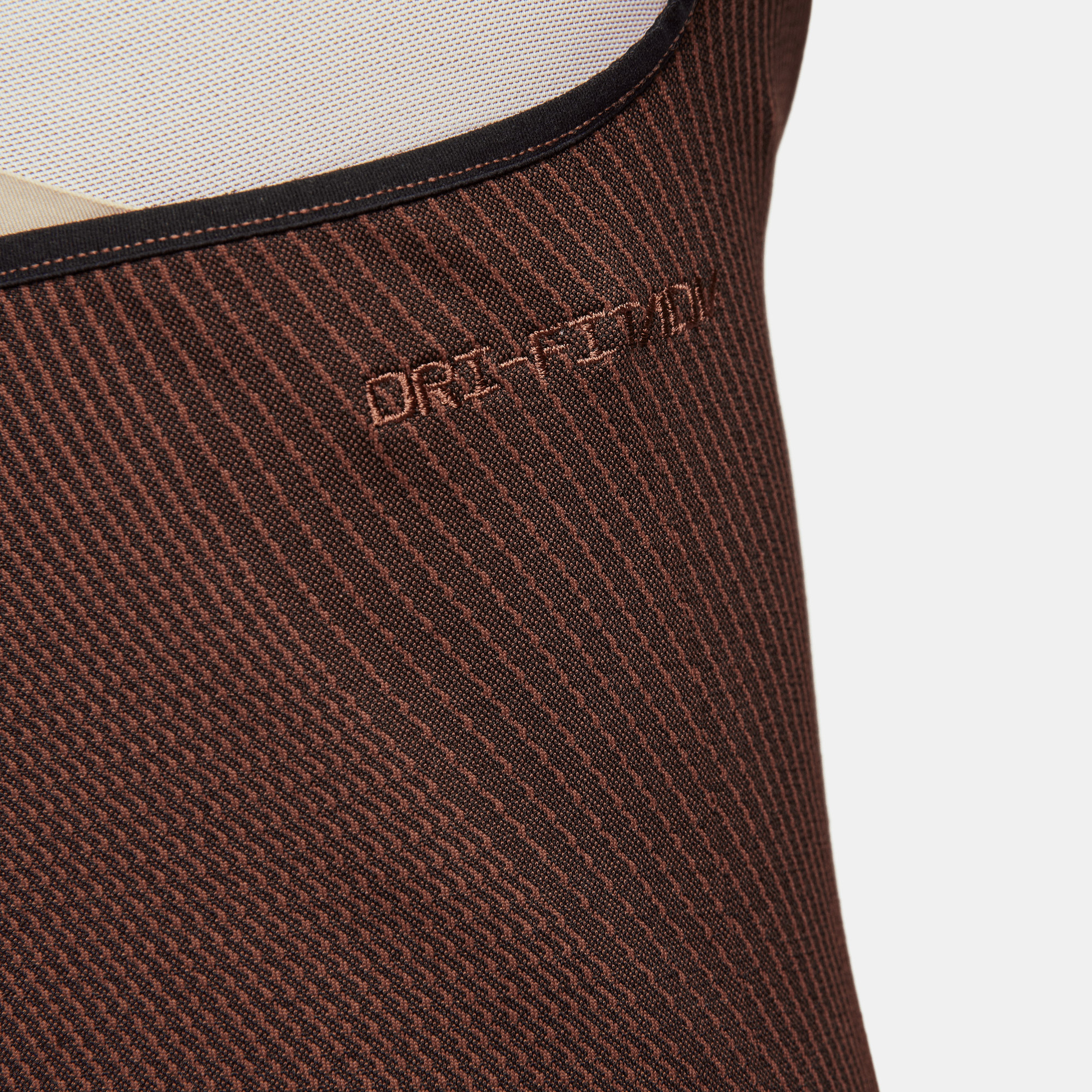 Nike Yoga Dri-Fit Adv Kadın Kahverengi T-Shirt