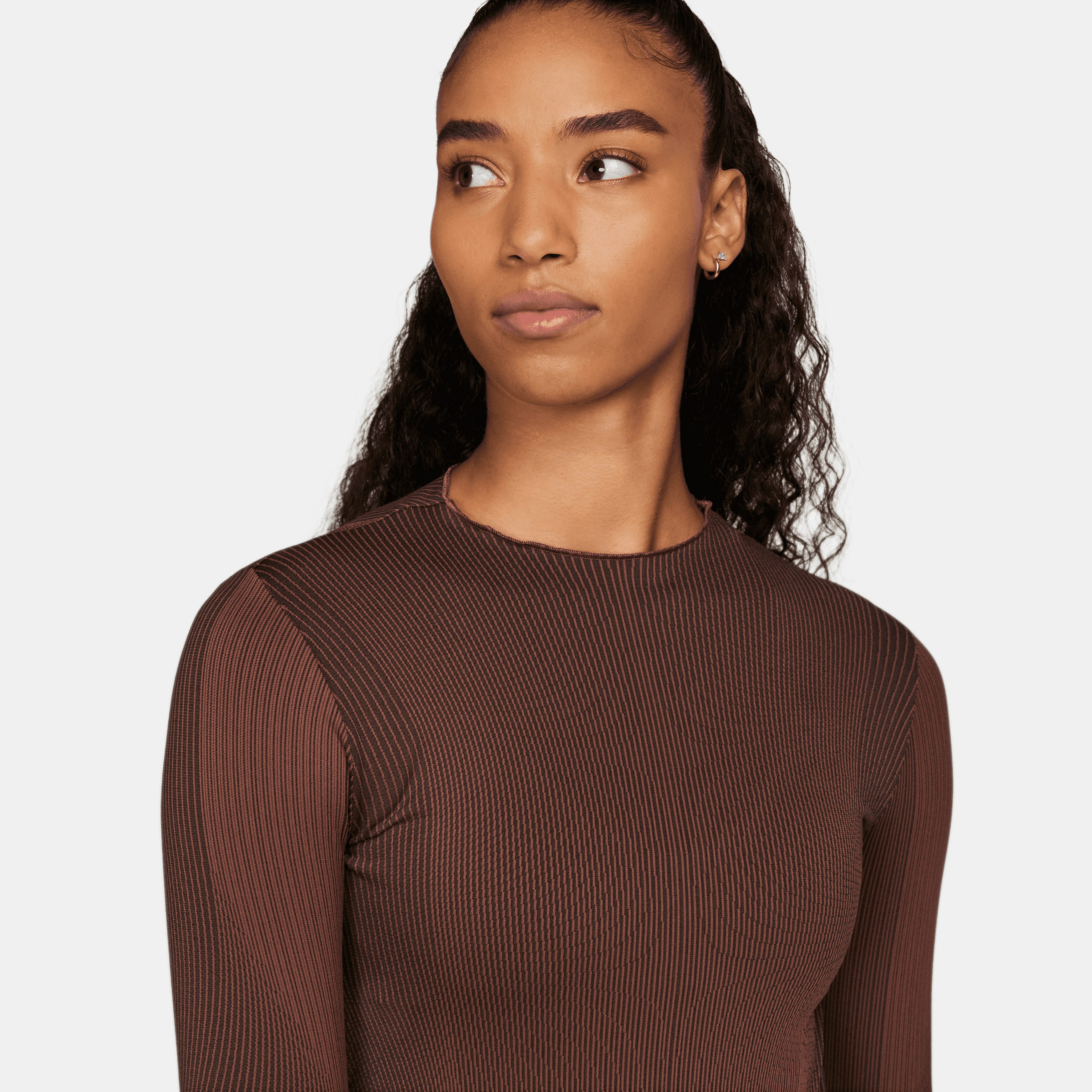 Nike Yoga Dri-Fit Adv Kadın Kahverengi T-Shirt