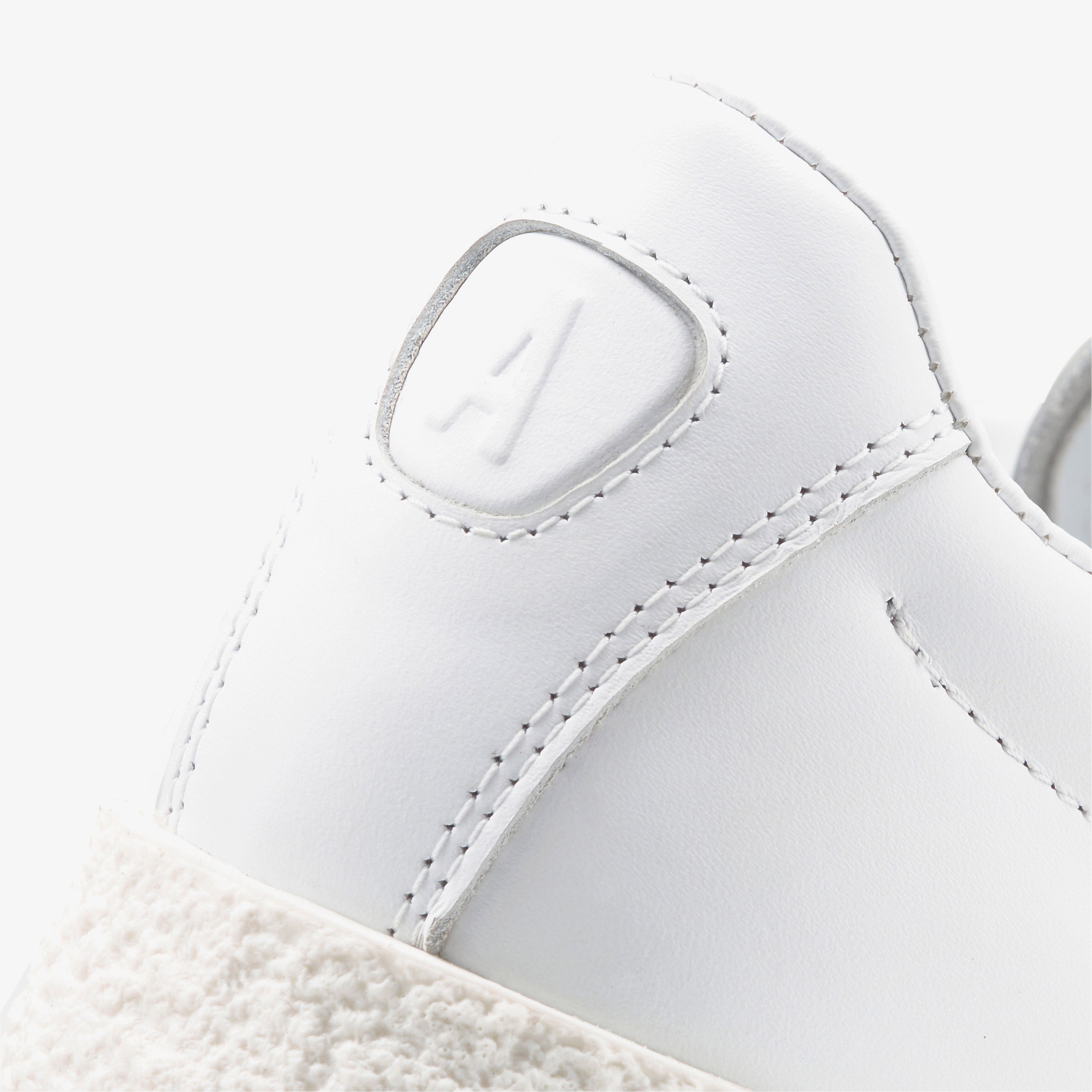 Puma Weekend AC Milan Unisex Beyaz Spor Ayakkabı