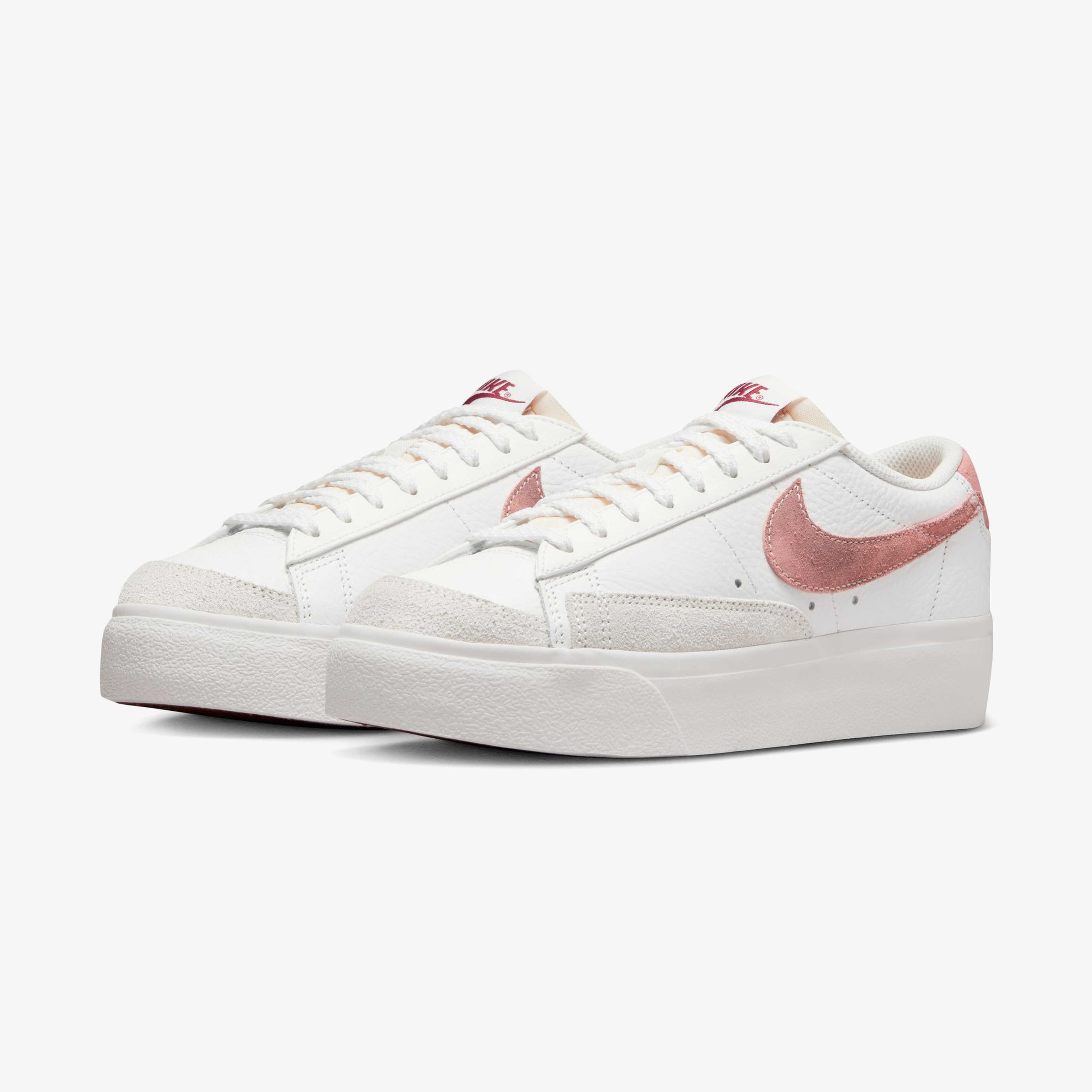 Nike Blazer Low Platform Kadın Beyaz Spor Ayakkabı