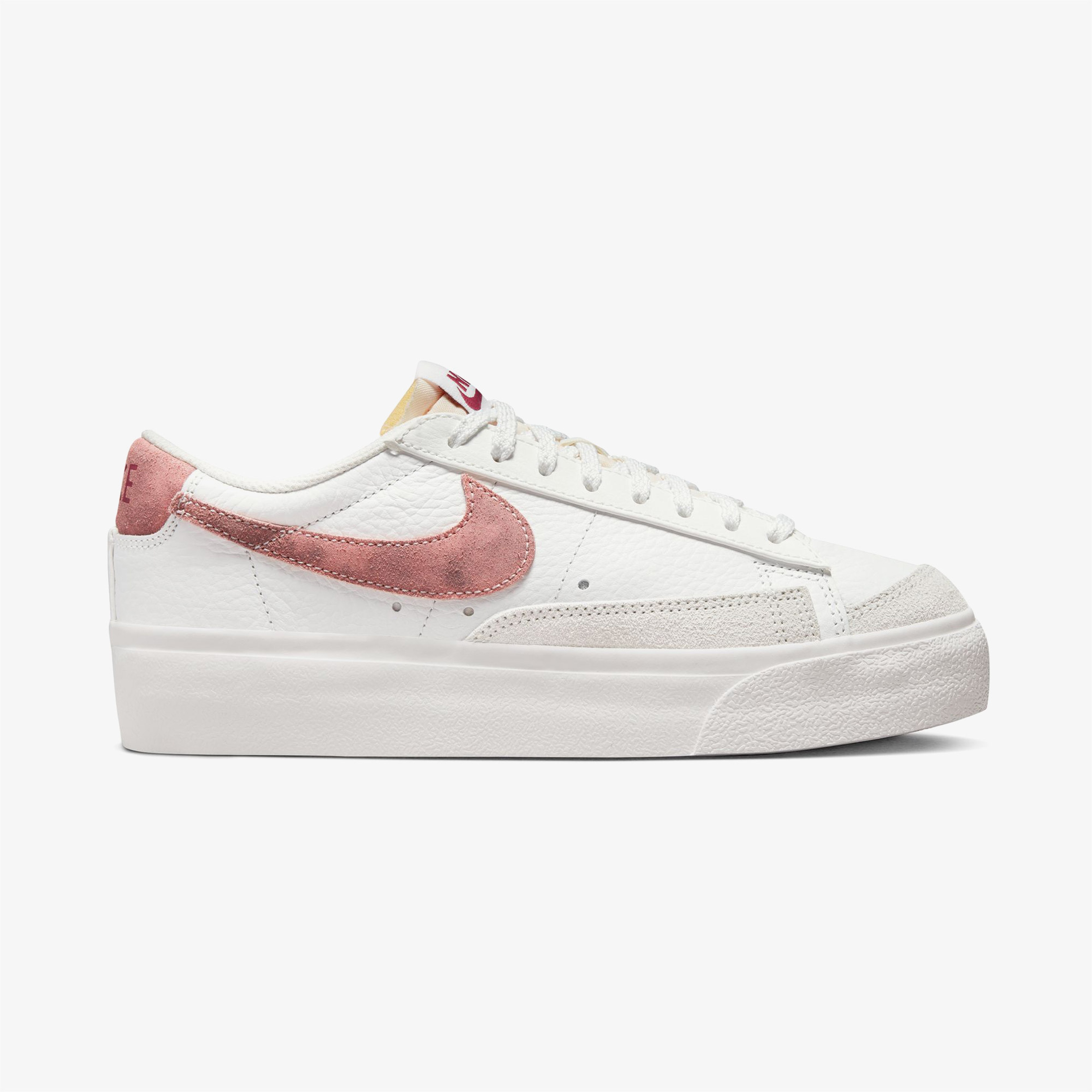 Nike Blazer Low Platform Kadın Beyaz Spor Ayakkabı