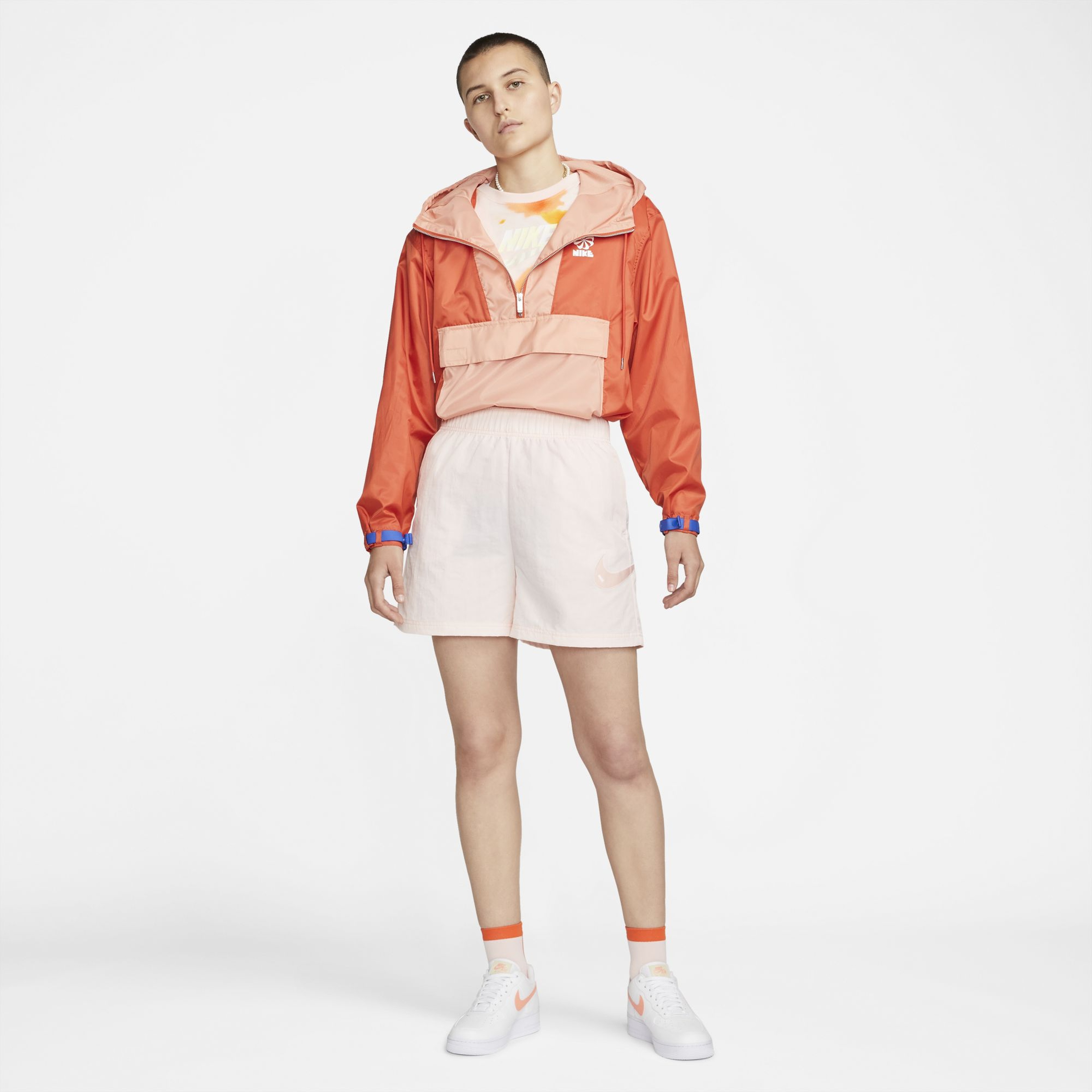 Nike Sportswear Kadın Pembe Şort