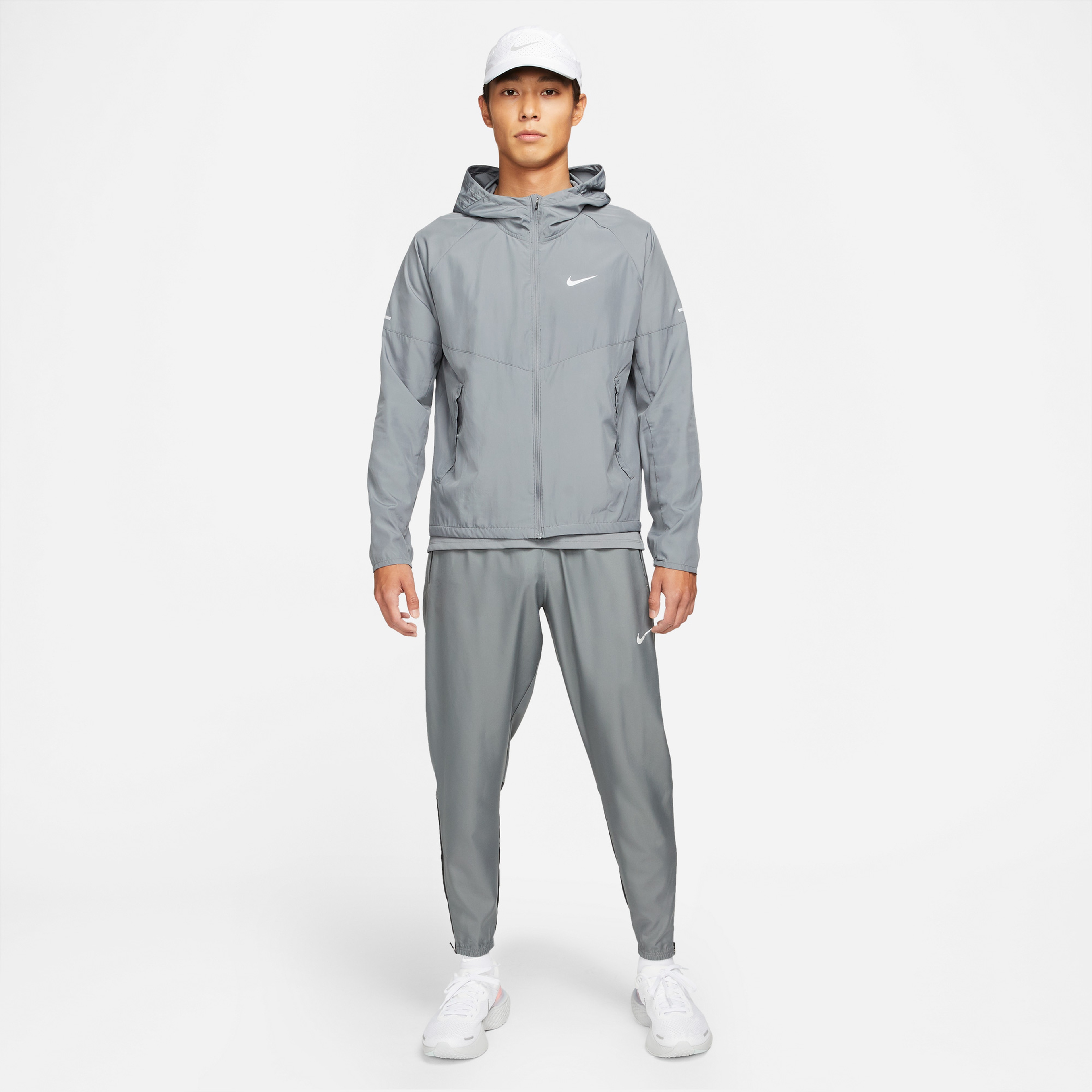 Nike Repel Miler Erkek Gri Rüzgarlık Ceket