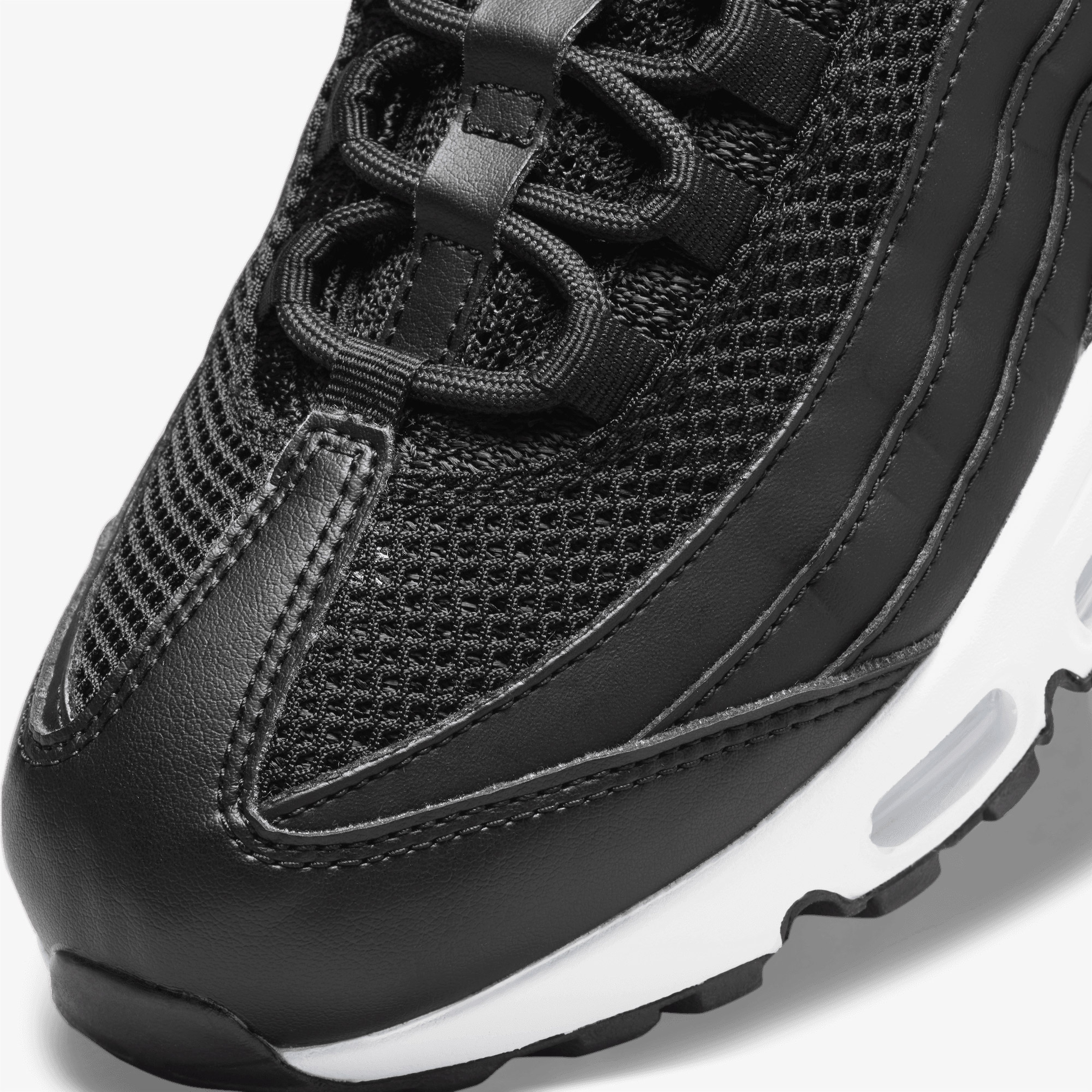 Nike Air Max 95 Kadın Siyah Spor Ayakkabı