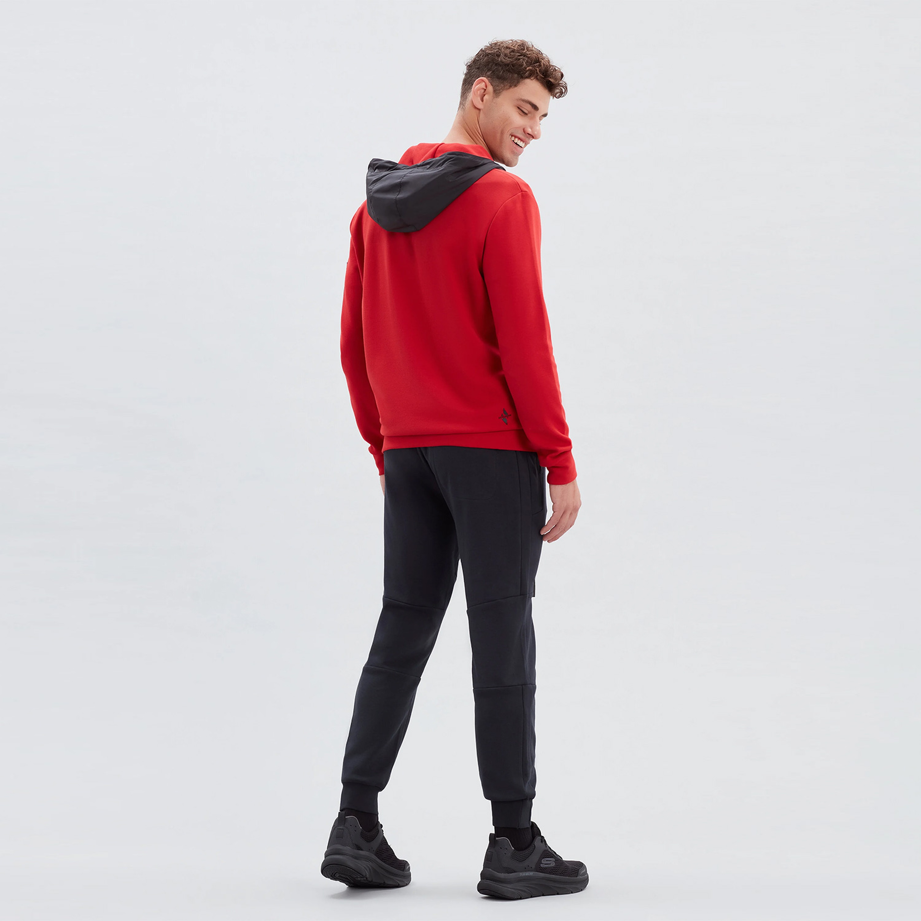 Skechers 2Xı-Lock Woven Detailed Erkek Kırmızı Sweatshirt