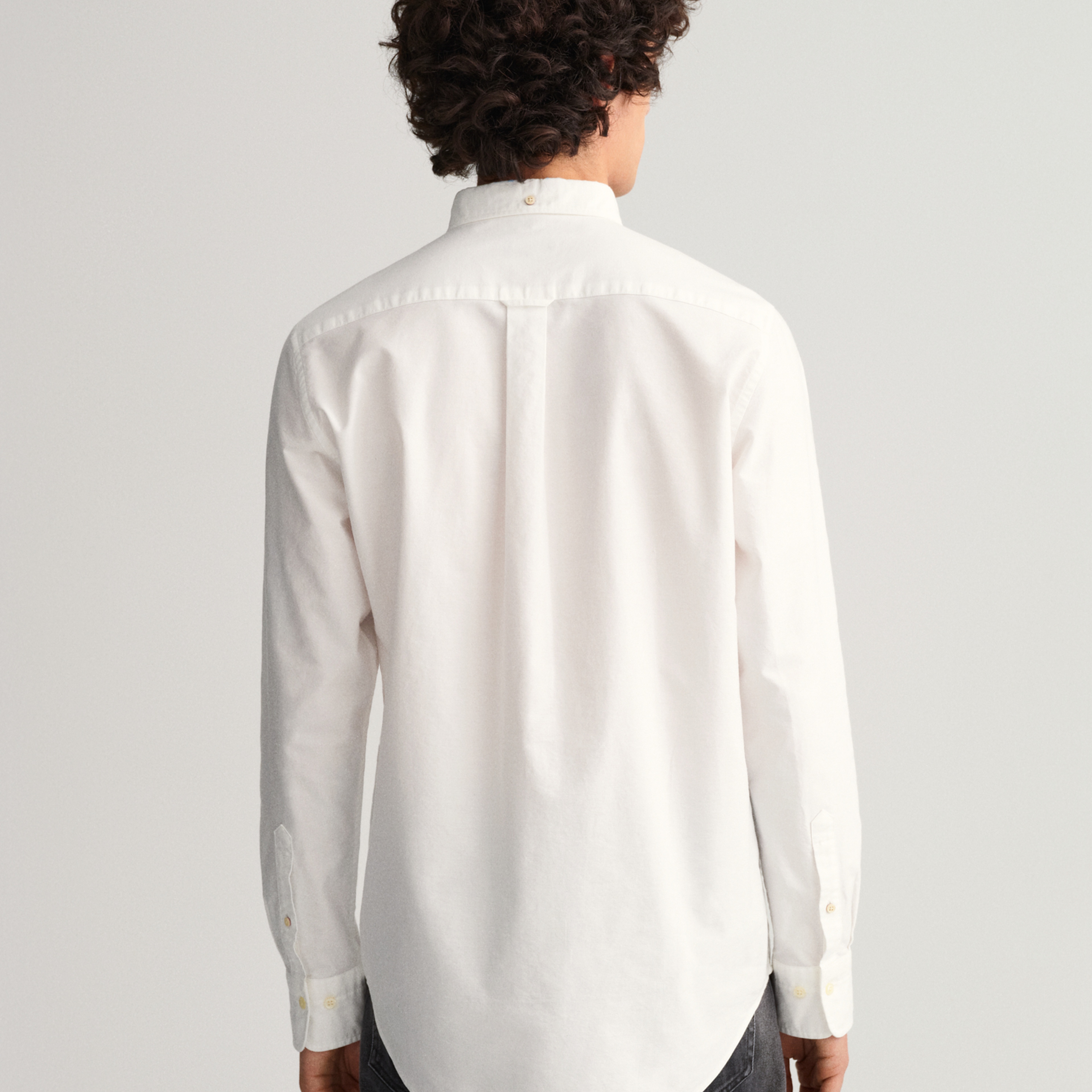 GANT Erkek Beyaz Regular Fit Düğmeli Yaka Oxford Gömlek