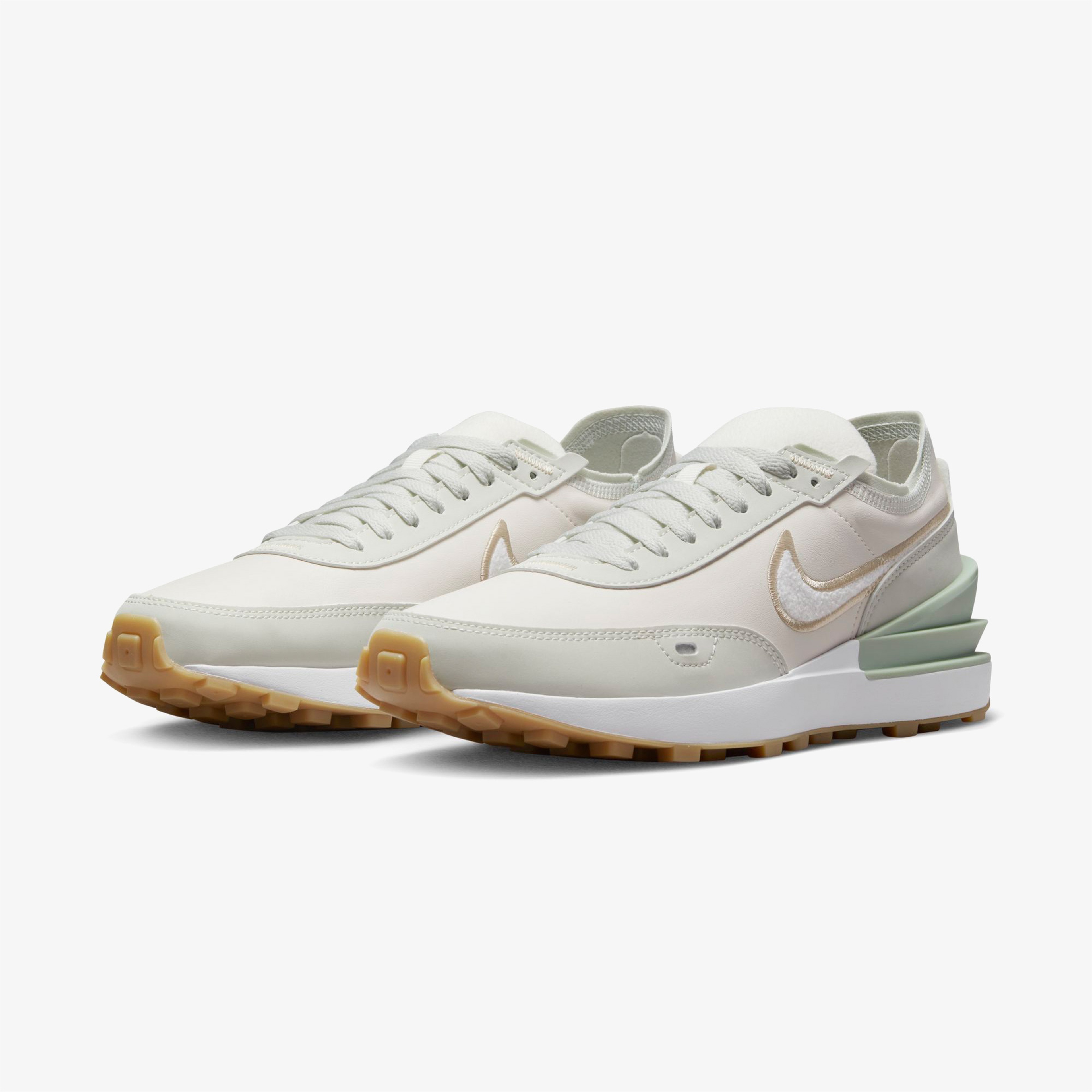 Nike Waffle One SE Kadın Beyaz Spor Ayakkabı
