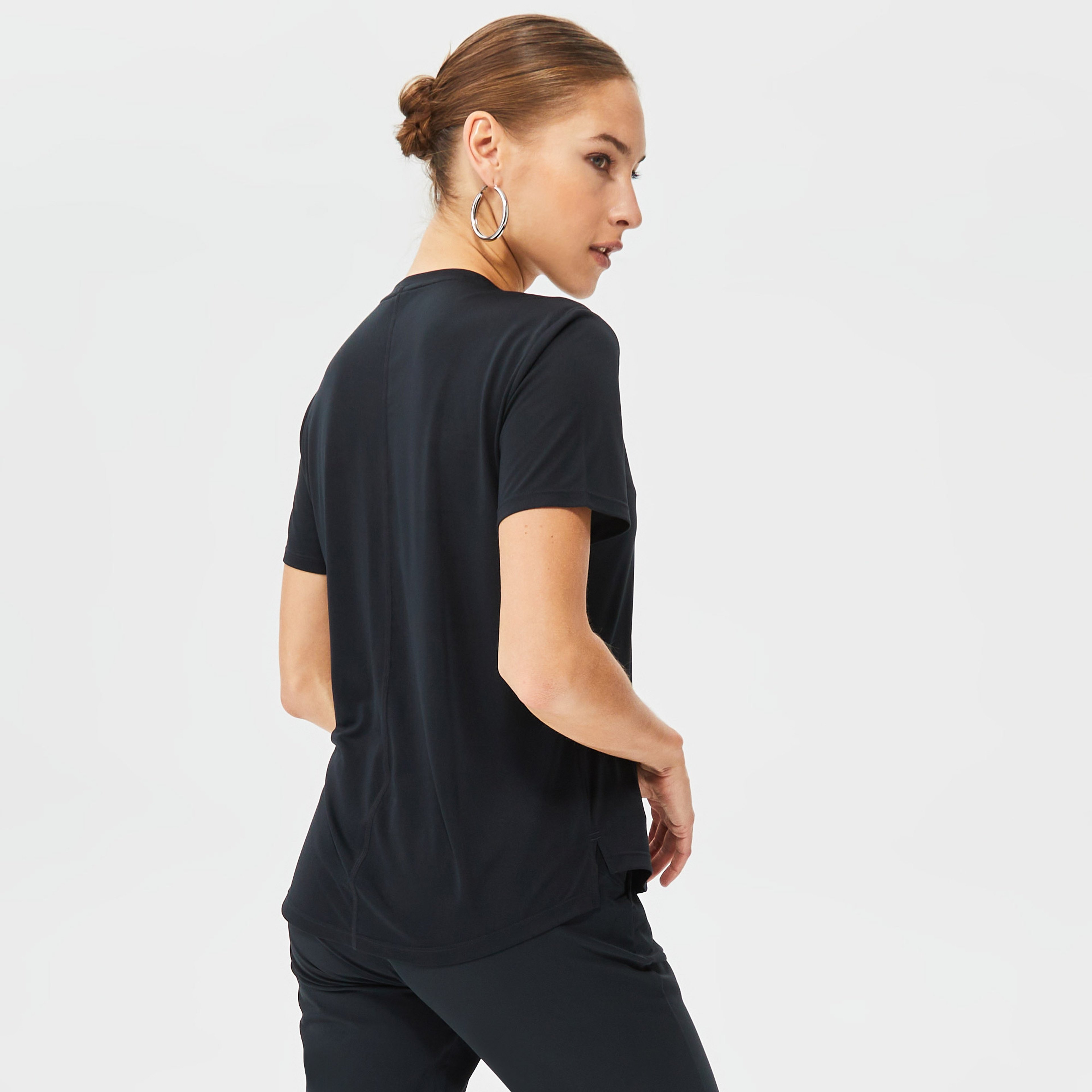 Nike Dri-Fit One Kadın Siyah Antrenman T-Shirt