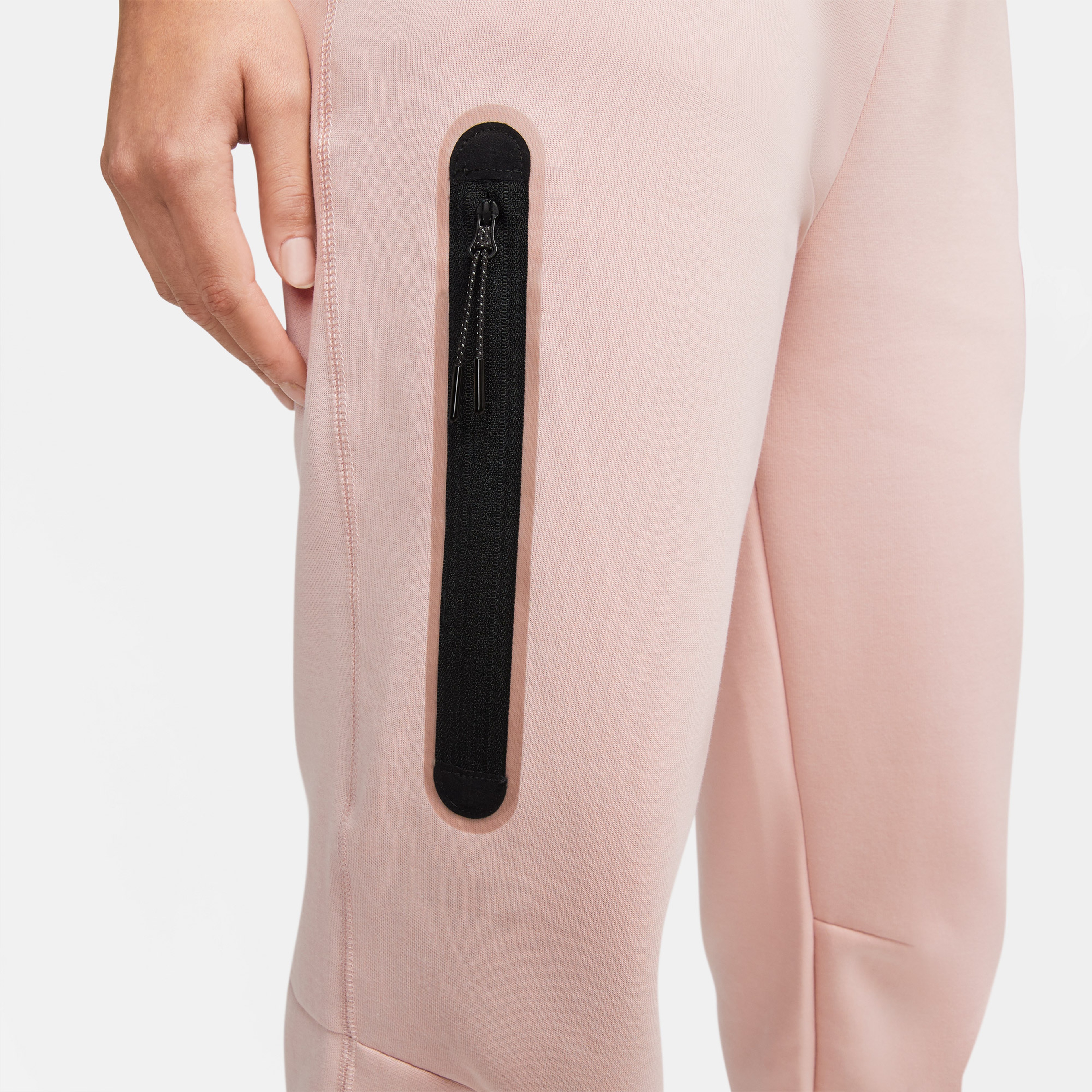 Nike Sportswear Tech Fleece Kadın Pembe Eşofman Altı
