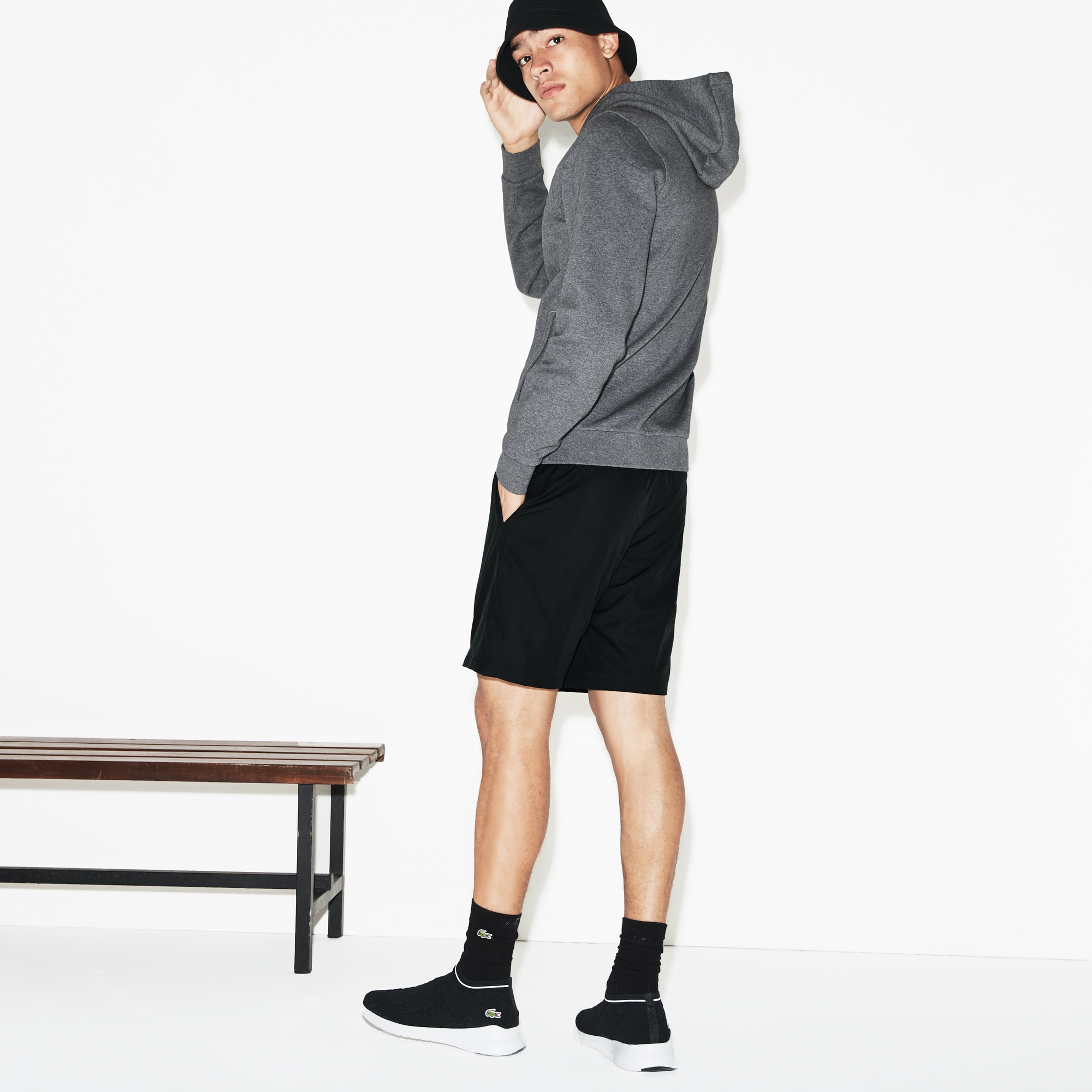 Erkek Classic Fit Siyah Şort
