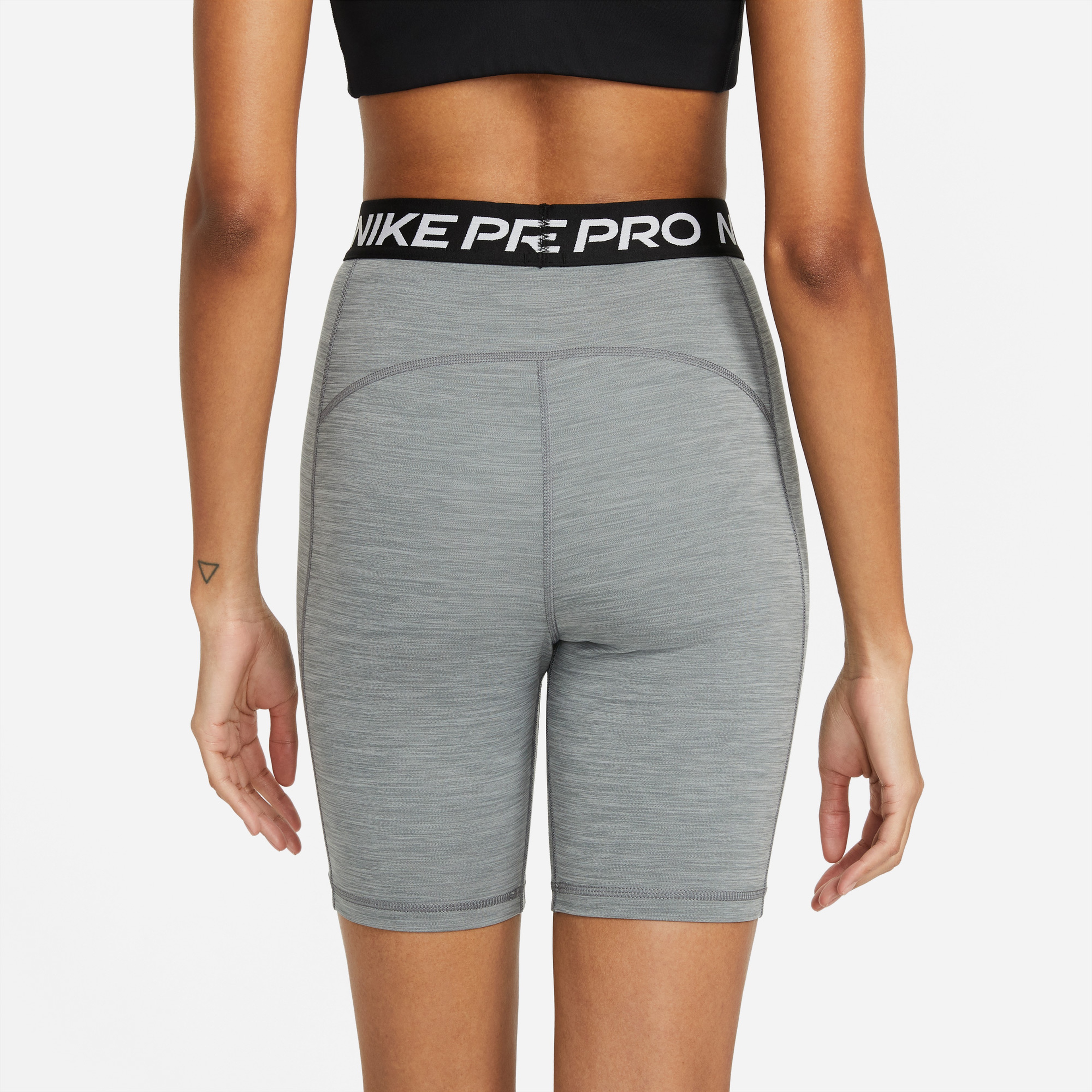 Nike Pro 365 18 cm Hi Rise Kadın Gri Şort