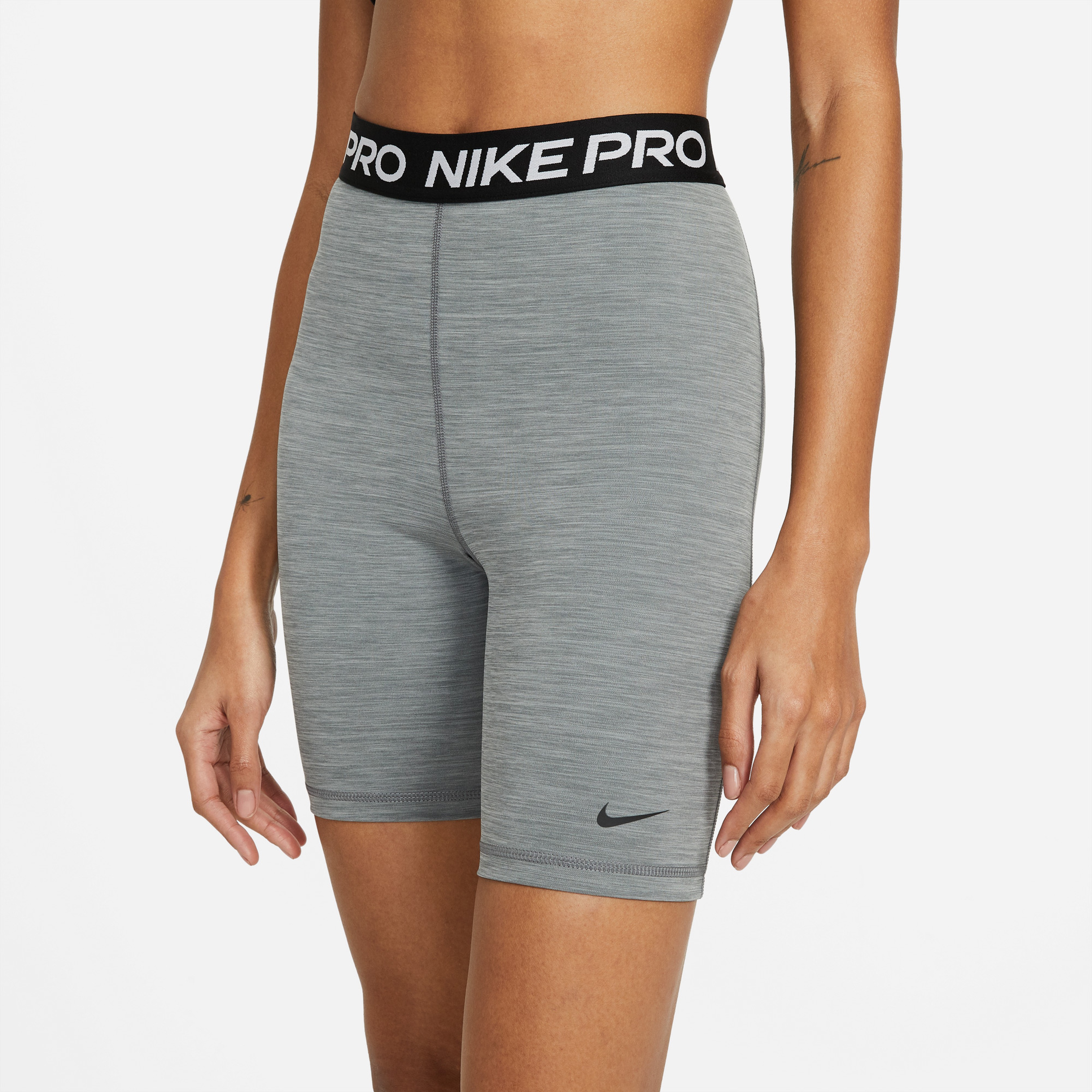 Nike Pro 365 18 cm Hi Rise Kadın Gri Şort
