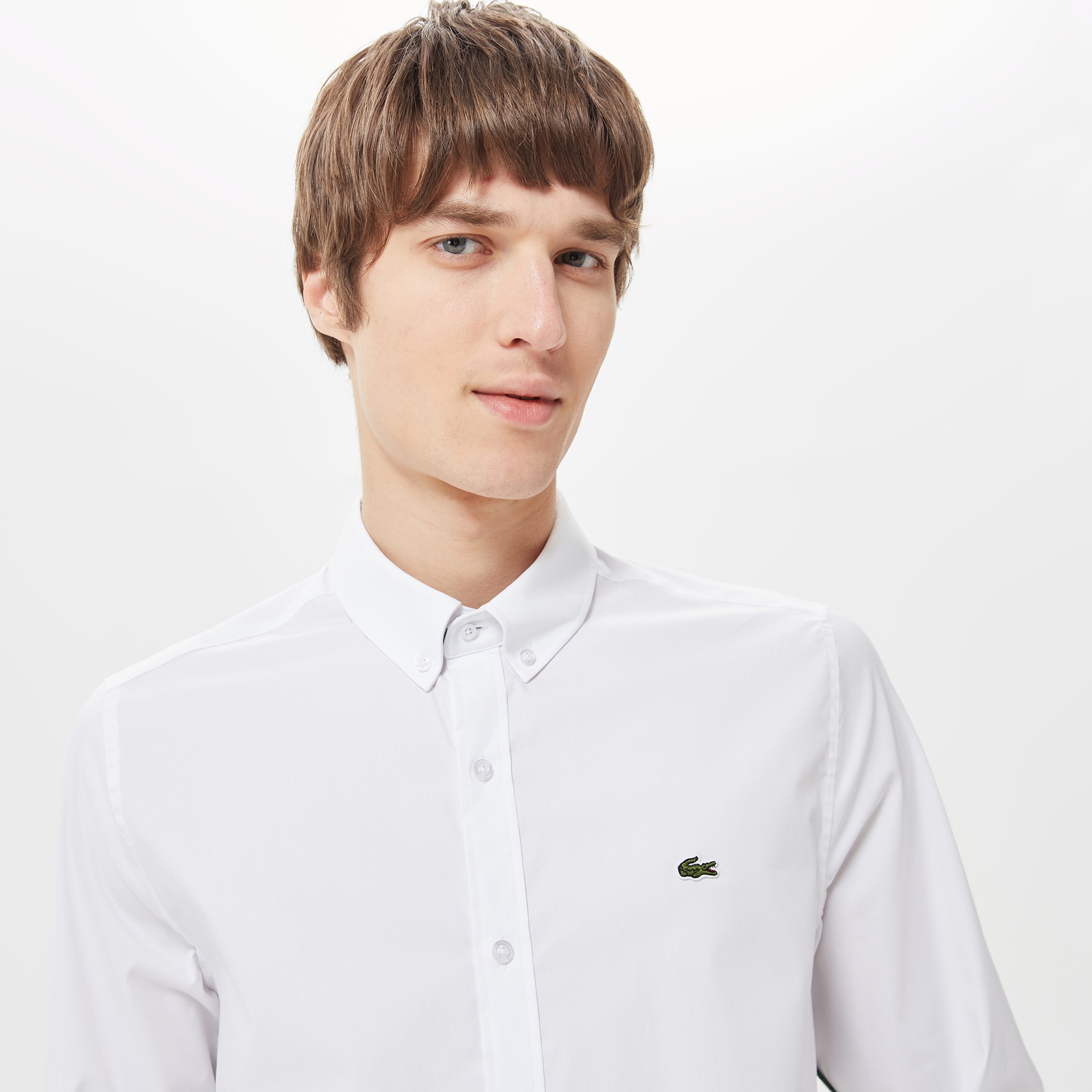 Erkek Slim Fit Düğmeli Yaka Beyaz Gömlek