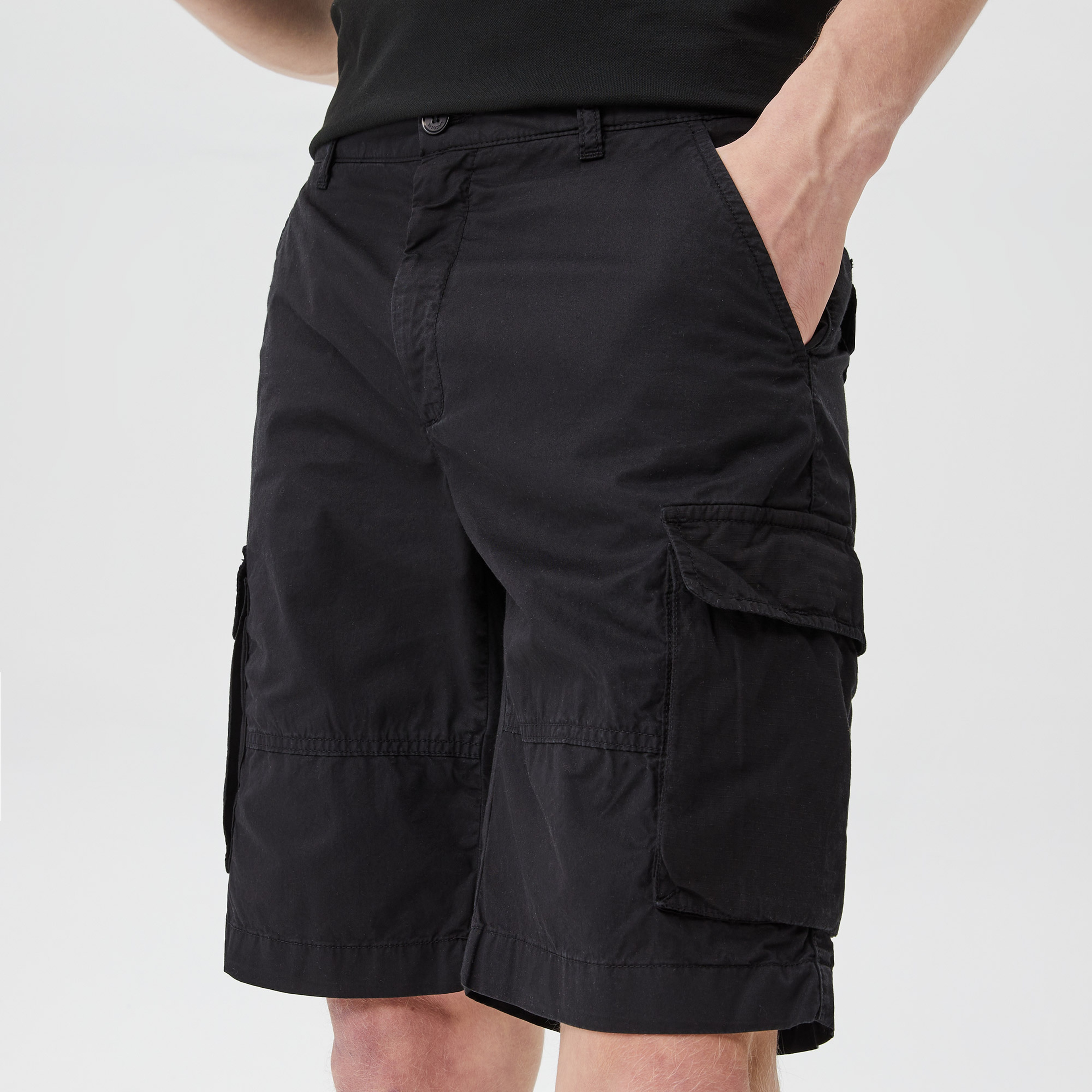 Erkek Regular Fit Siyah Bermuda