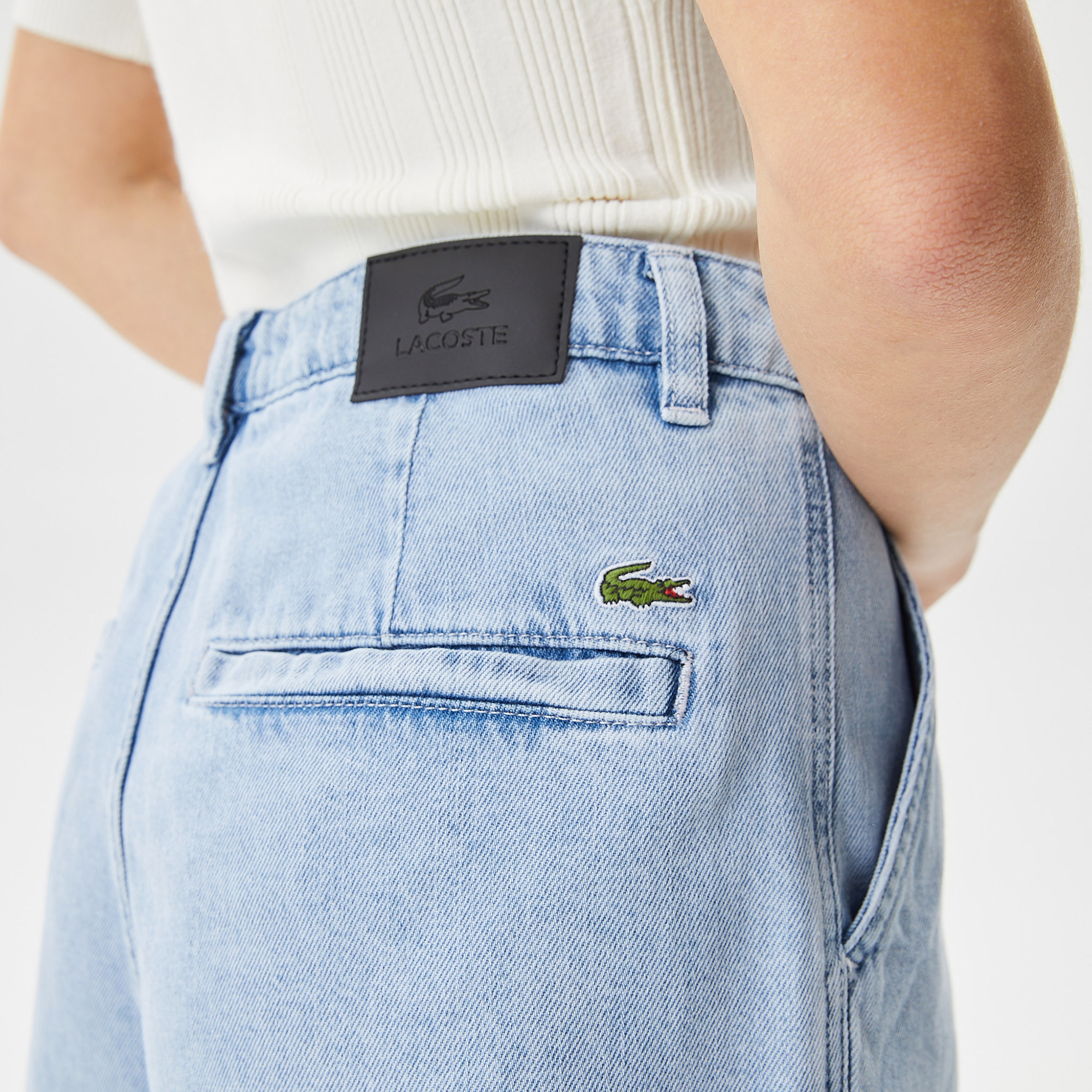 Kadın Loose Fit Denim Açık Mavi Bermuda