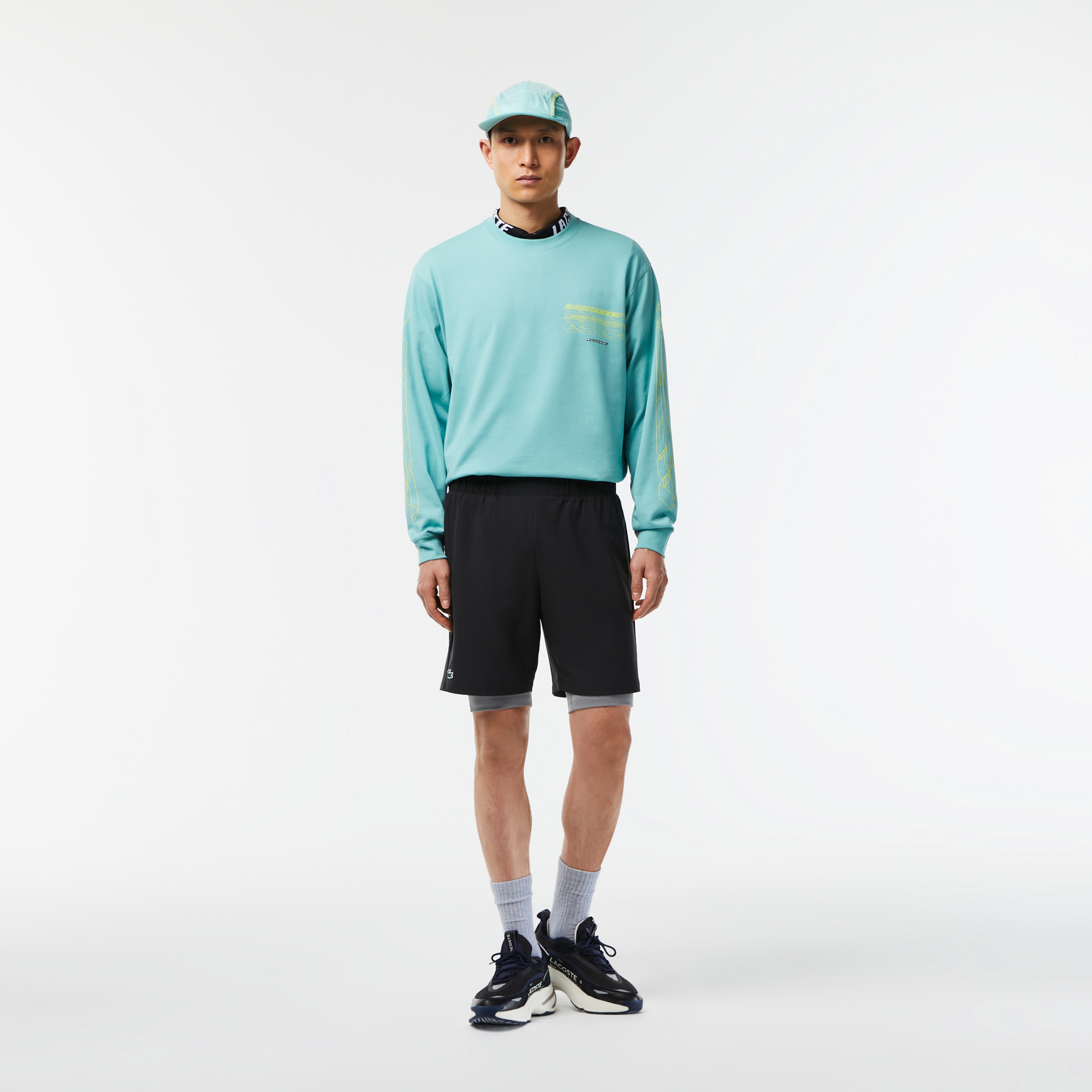 Erkek Regular Fit Siyah Şort