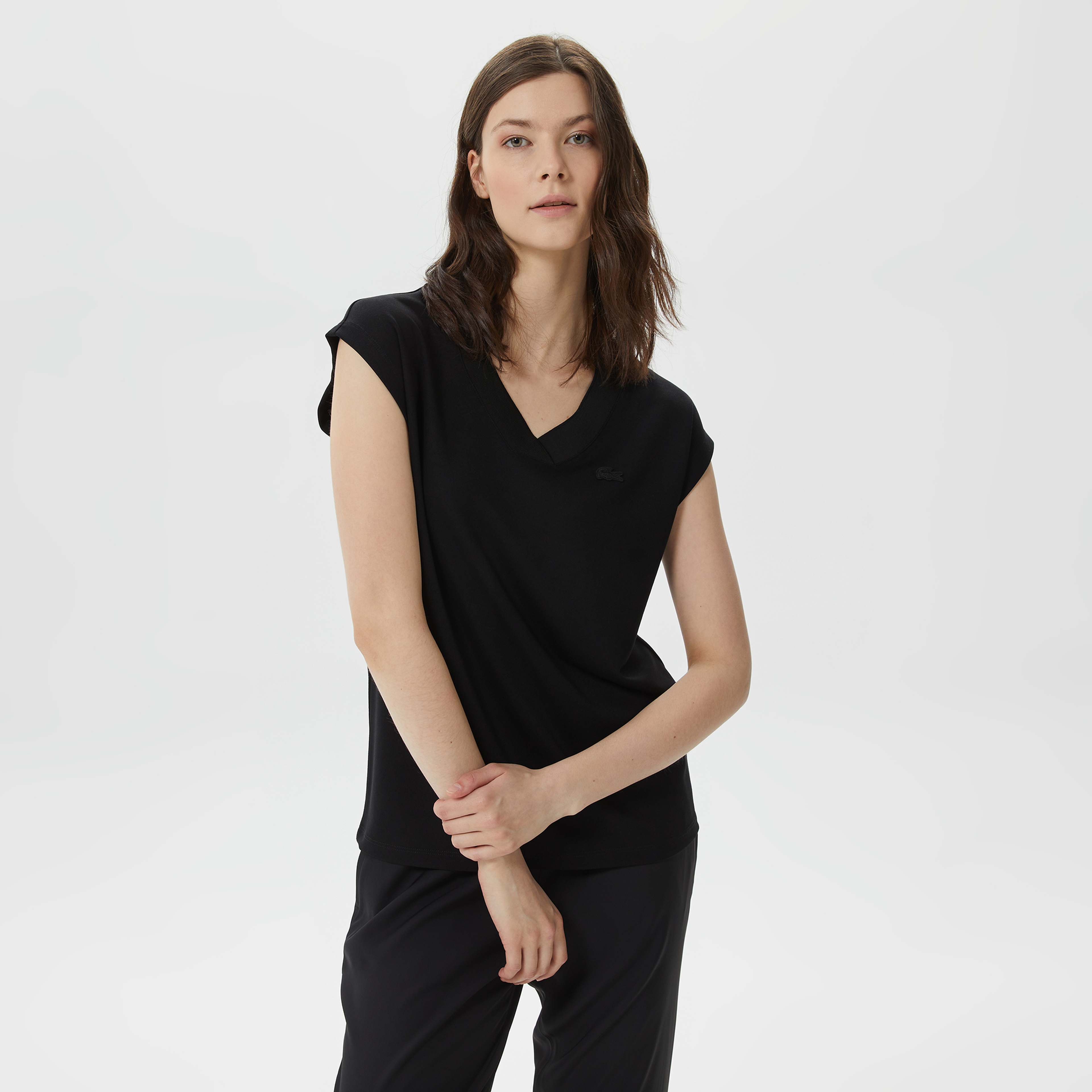 Kadın Slim Fit V Yaka Siyah T-Shirt