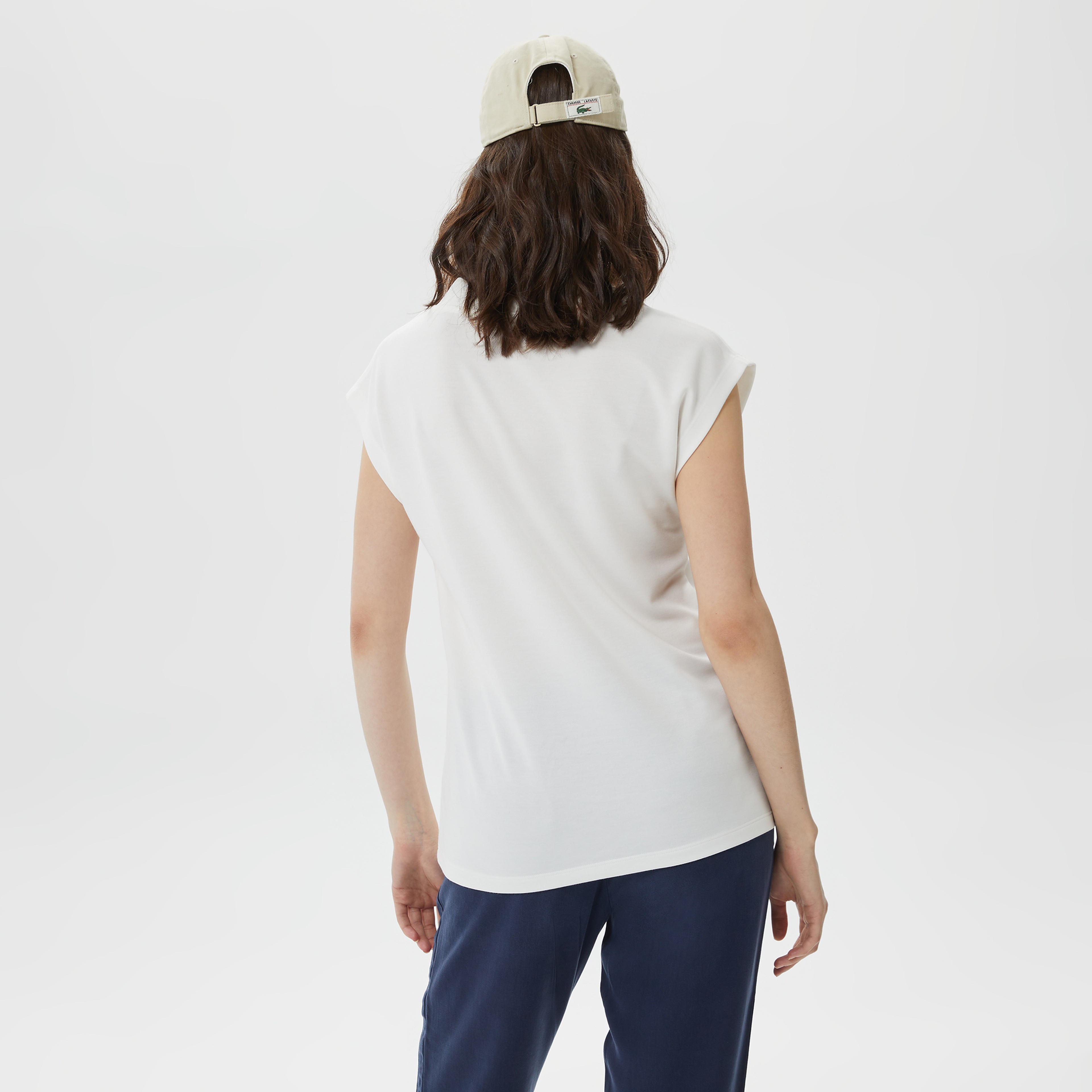 Kadın Slim Fit V Yaka Beyaz T-Shirt